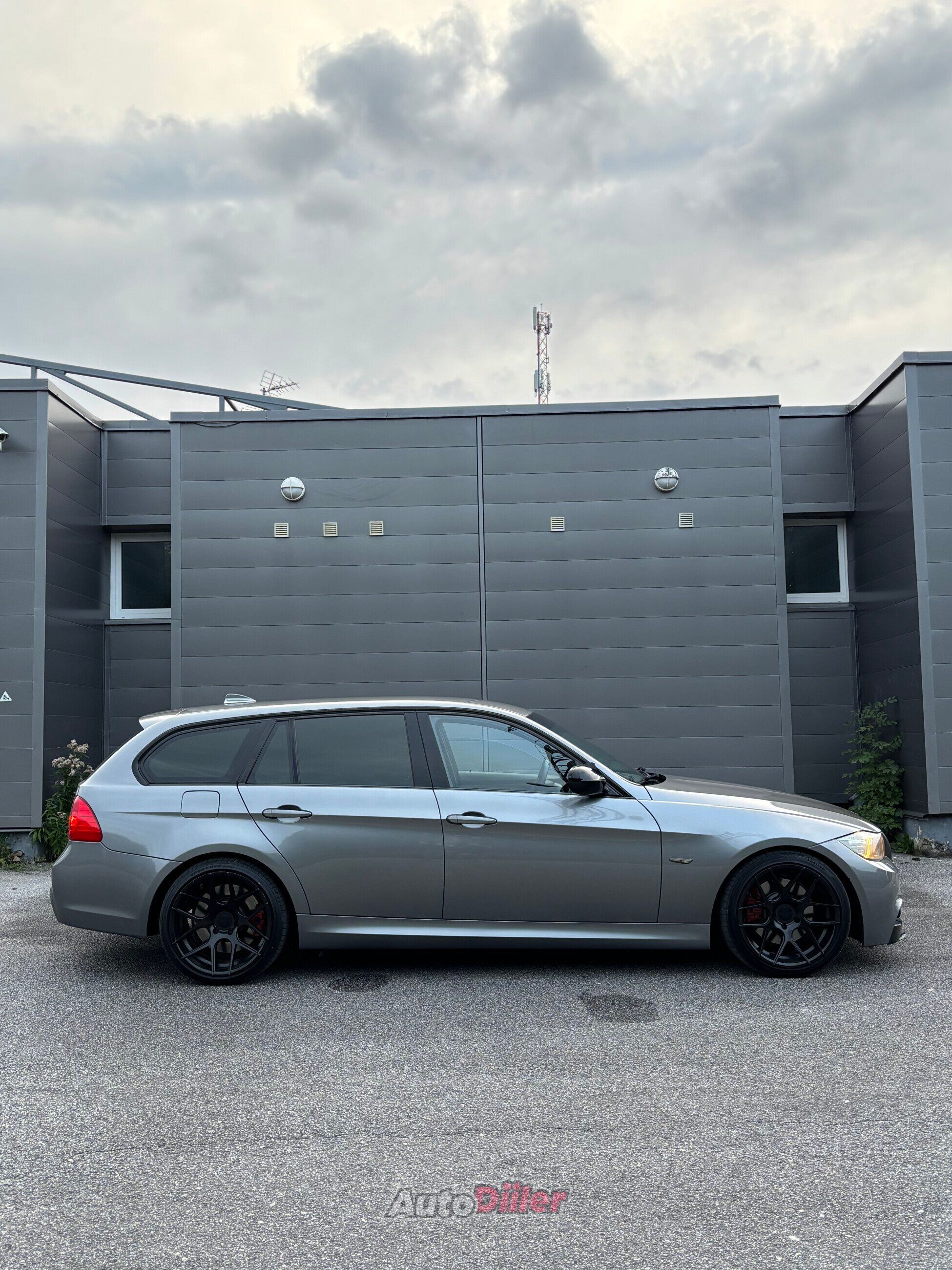 BMW 325 3.0 150kW 2010, photo 7/10