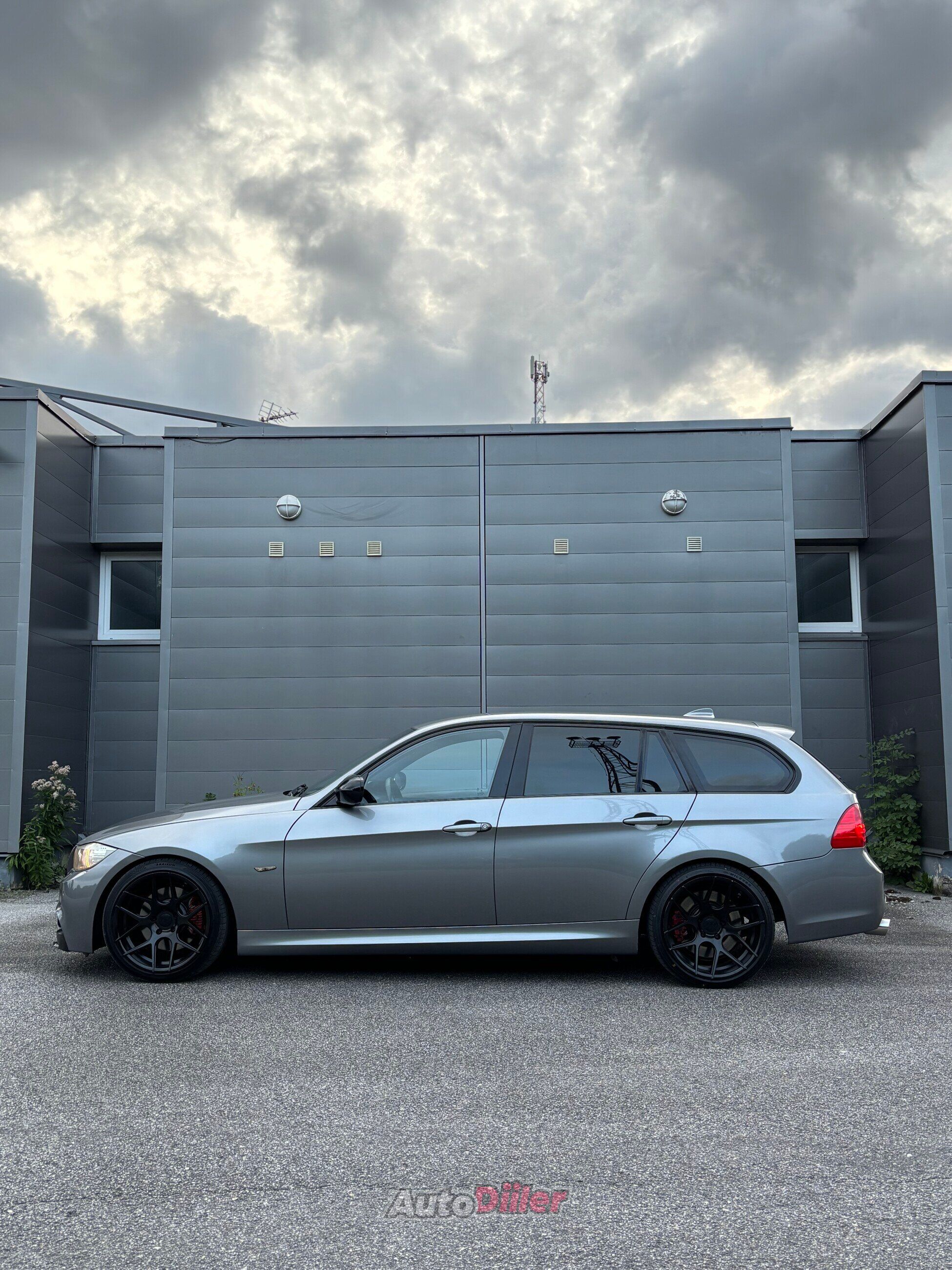 BMW 325 3.0 150kW 2010, photo 6/10