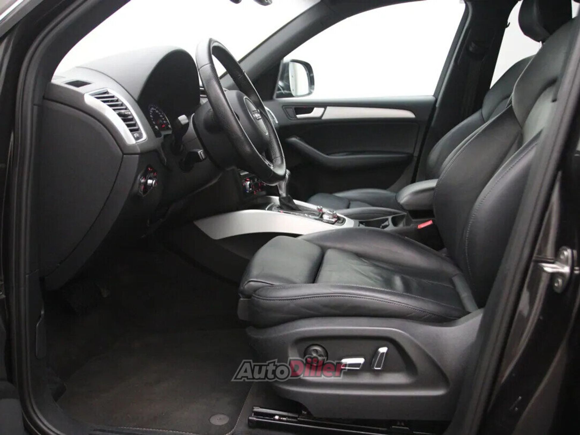 Audi Q5 S Edition 2.0 165kW 2015, photo 4/10