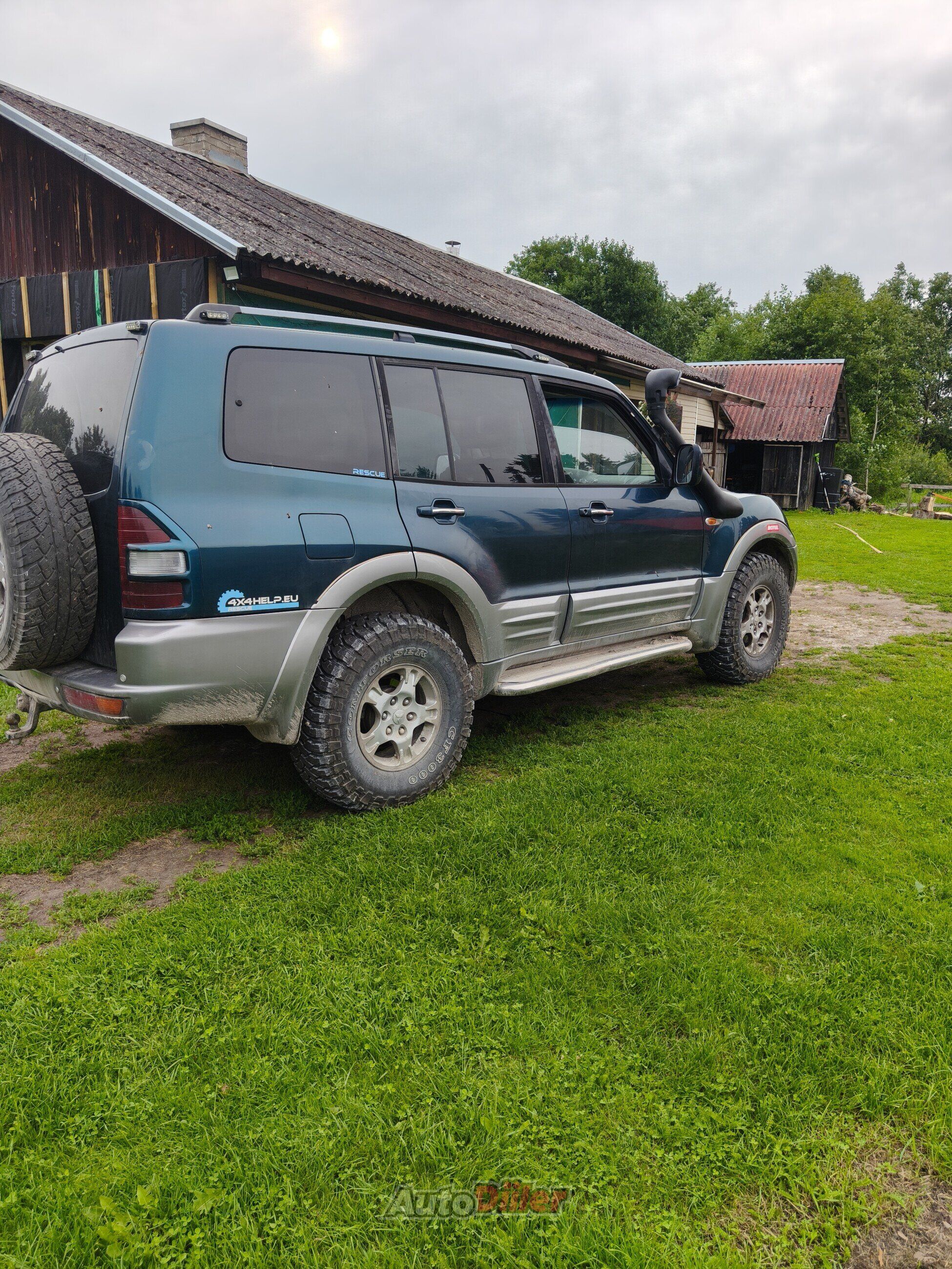 Mitsubishi Pajero 3.2 118kW 2002, photo 3/6