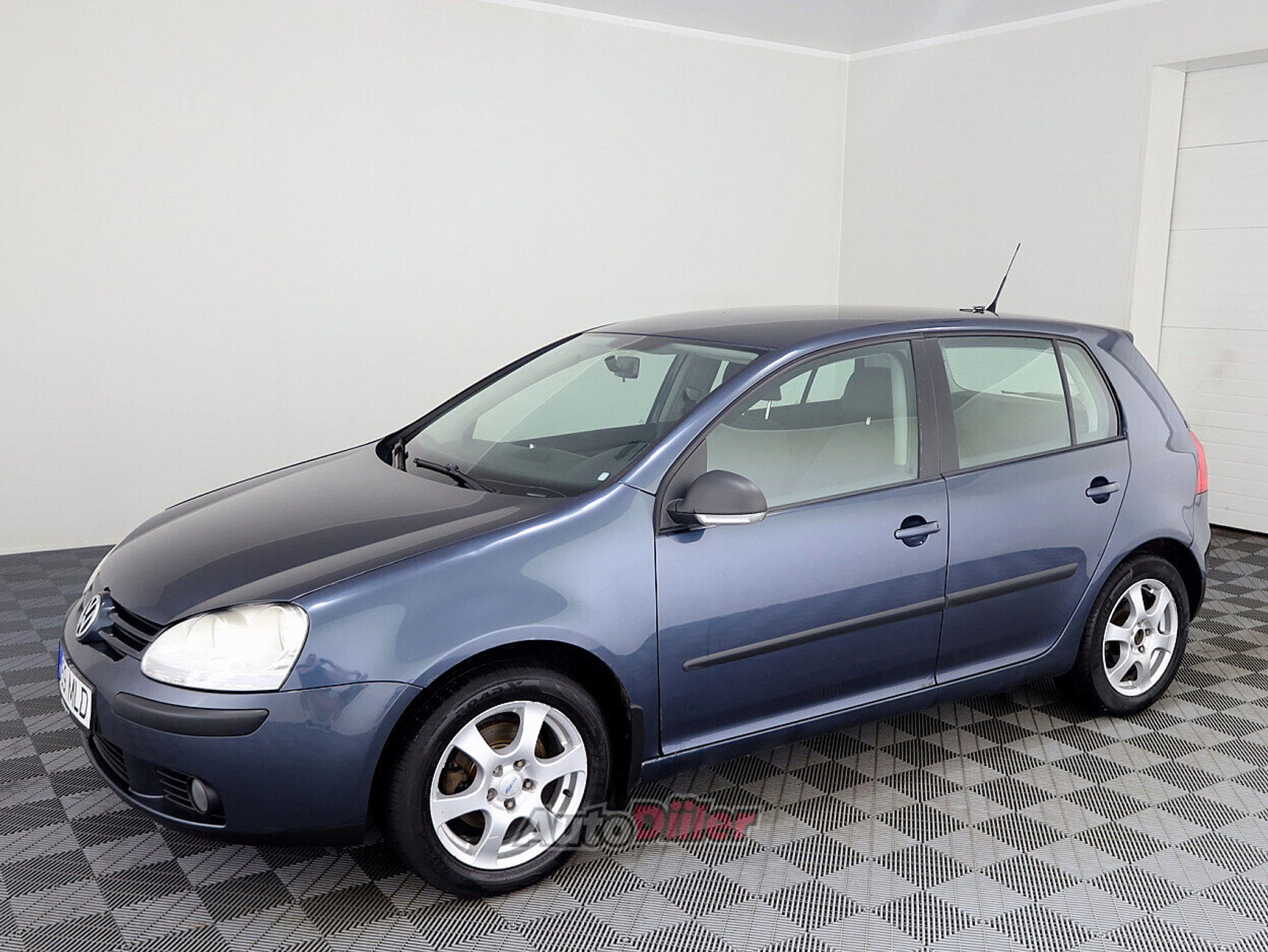 Volkswagen Golf 1.4 59kW 2008, photo 2/7