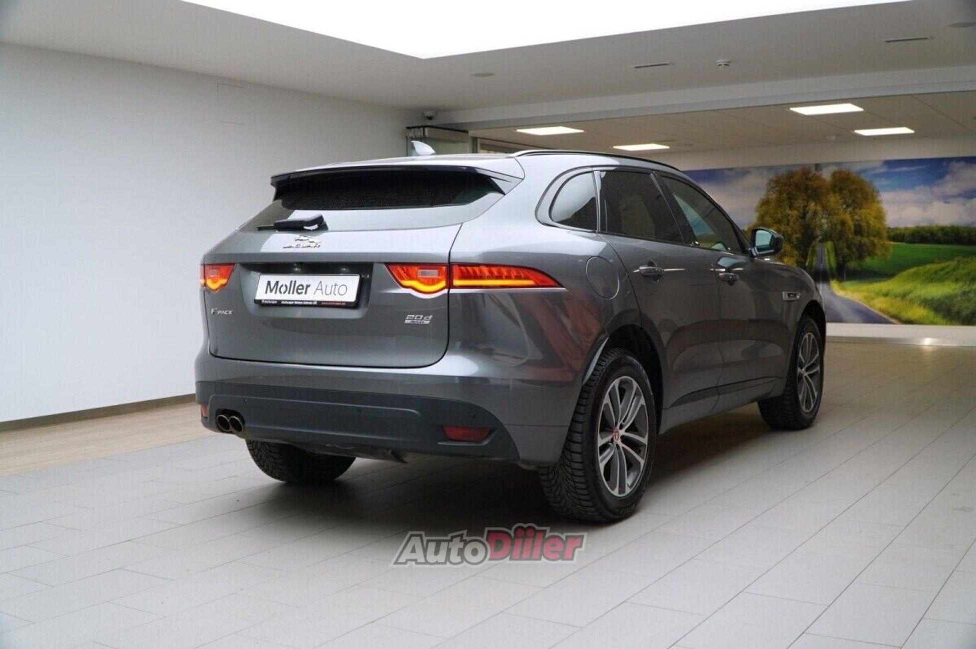 Jaguar F-Pace 2.0 132kW 2017, photo 4/10