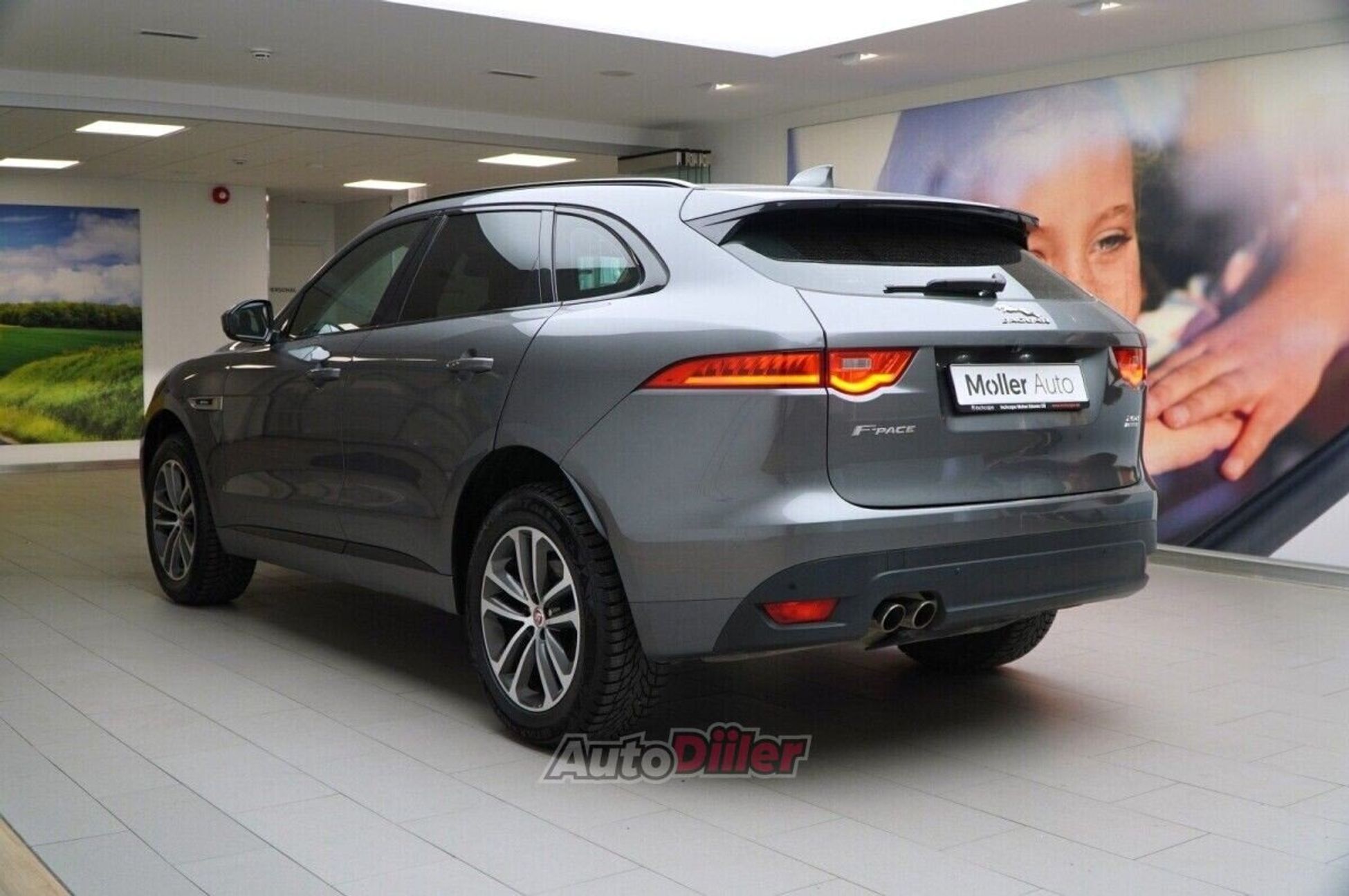 Jaguar F-Pace 2.0 132kW 2017, photo 6/10