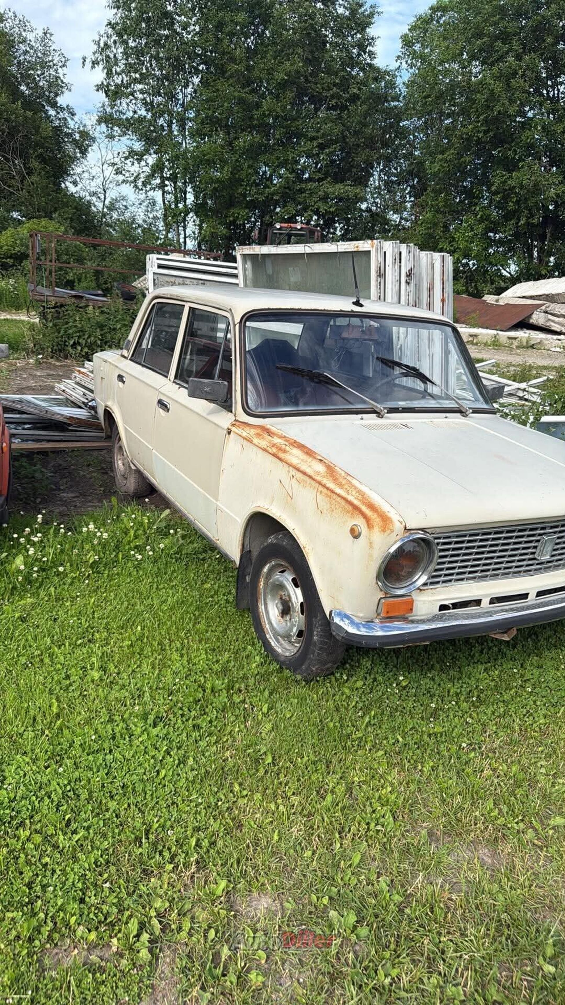 Vaz 21013