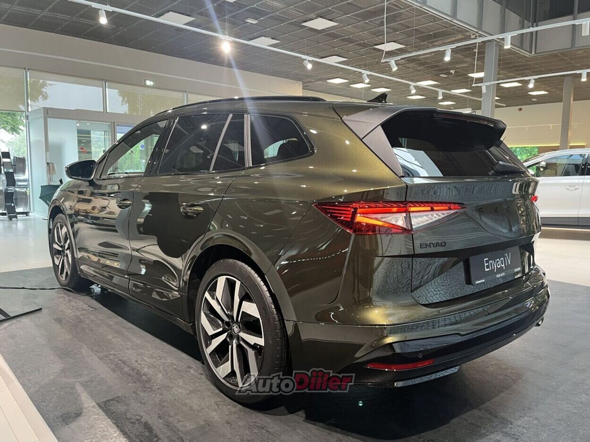 Skoda Enyaq NG SportLine 85 210kW 2026, kuva 4/10