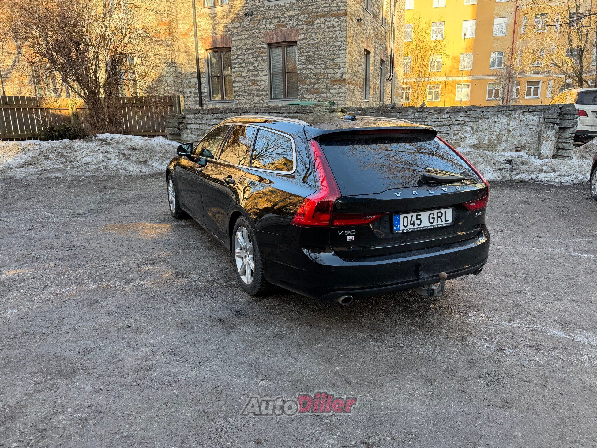 Volvo V90 2.0 140kW 2017, photo 3/3