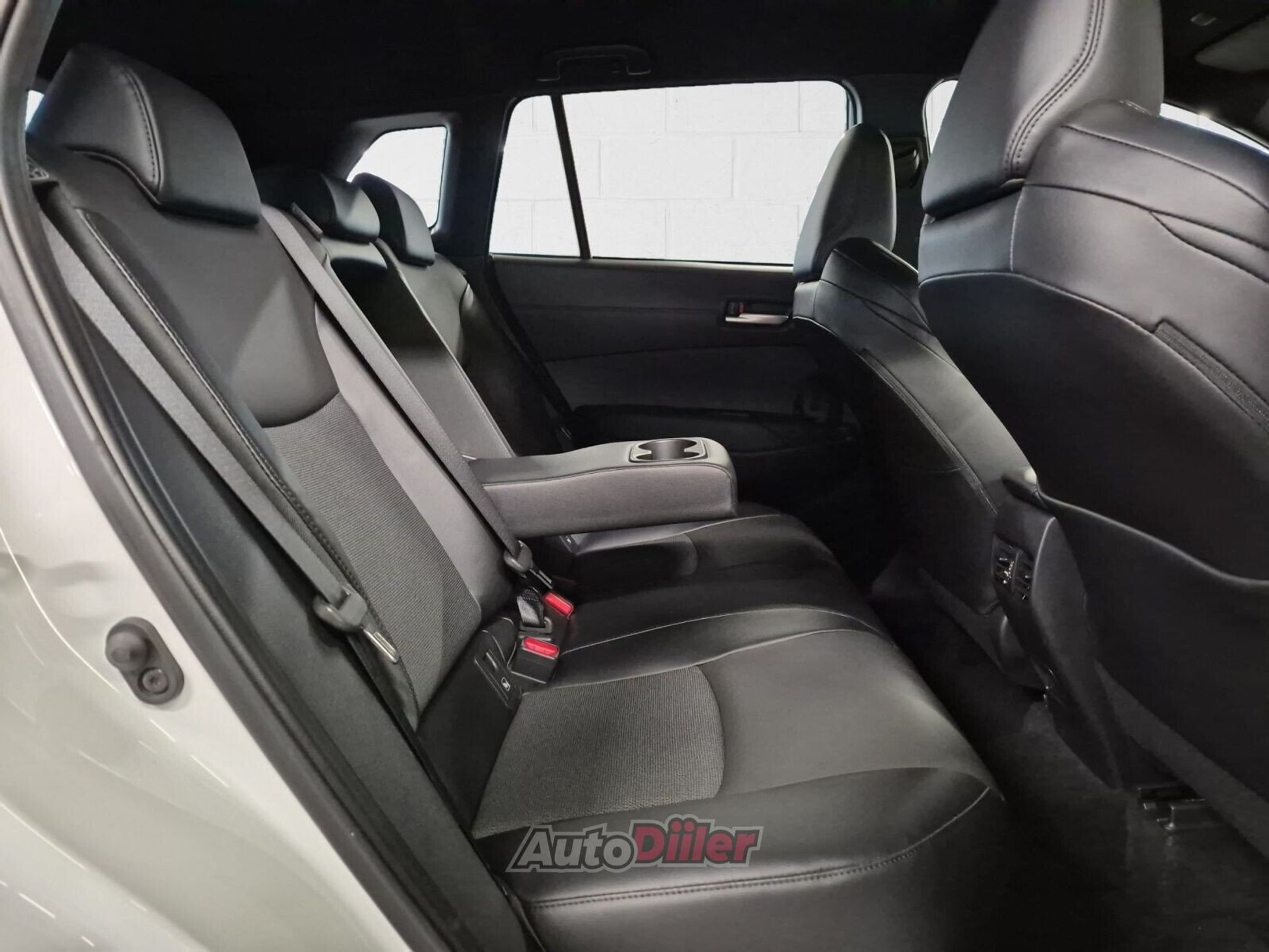 Toyota Corolla Cross 2023, photo 7/10