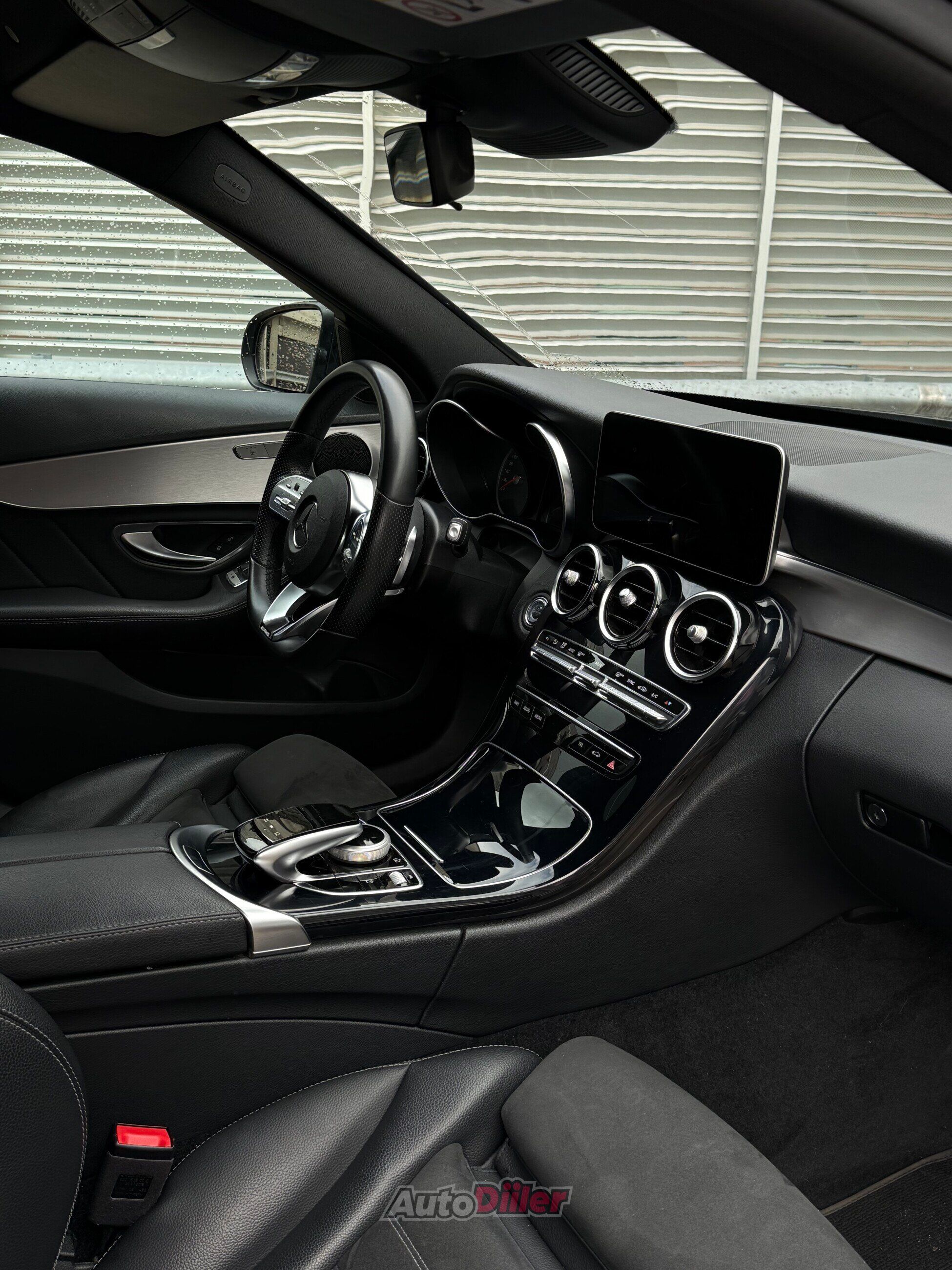 Mercedes-Benz C 200 AMG line 2.0 110kW 2018, kuva 5/10
