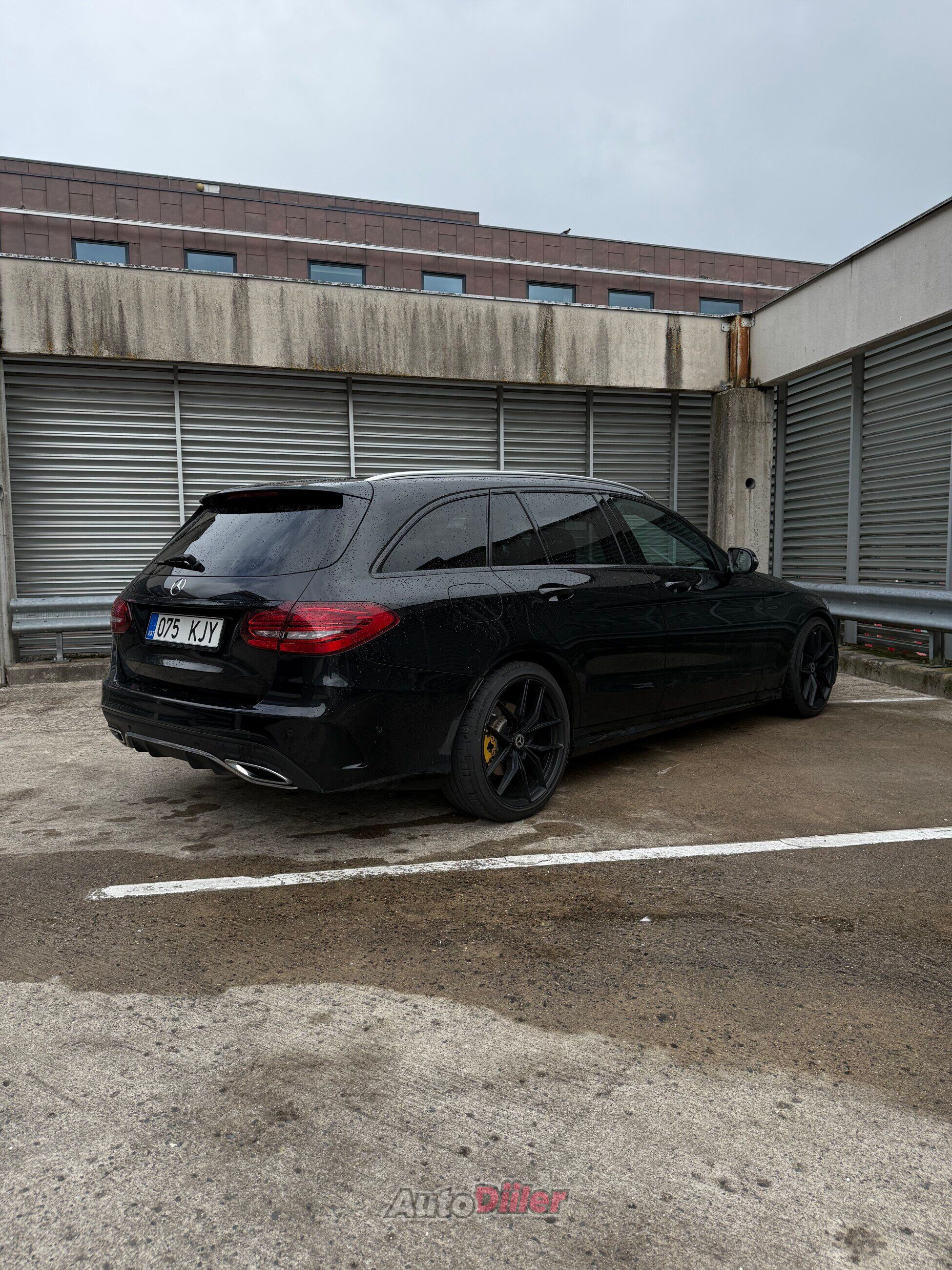 Mercedes-Benz C 200 AMG line 2.0 110kW 2018, kuva 4/10