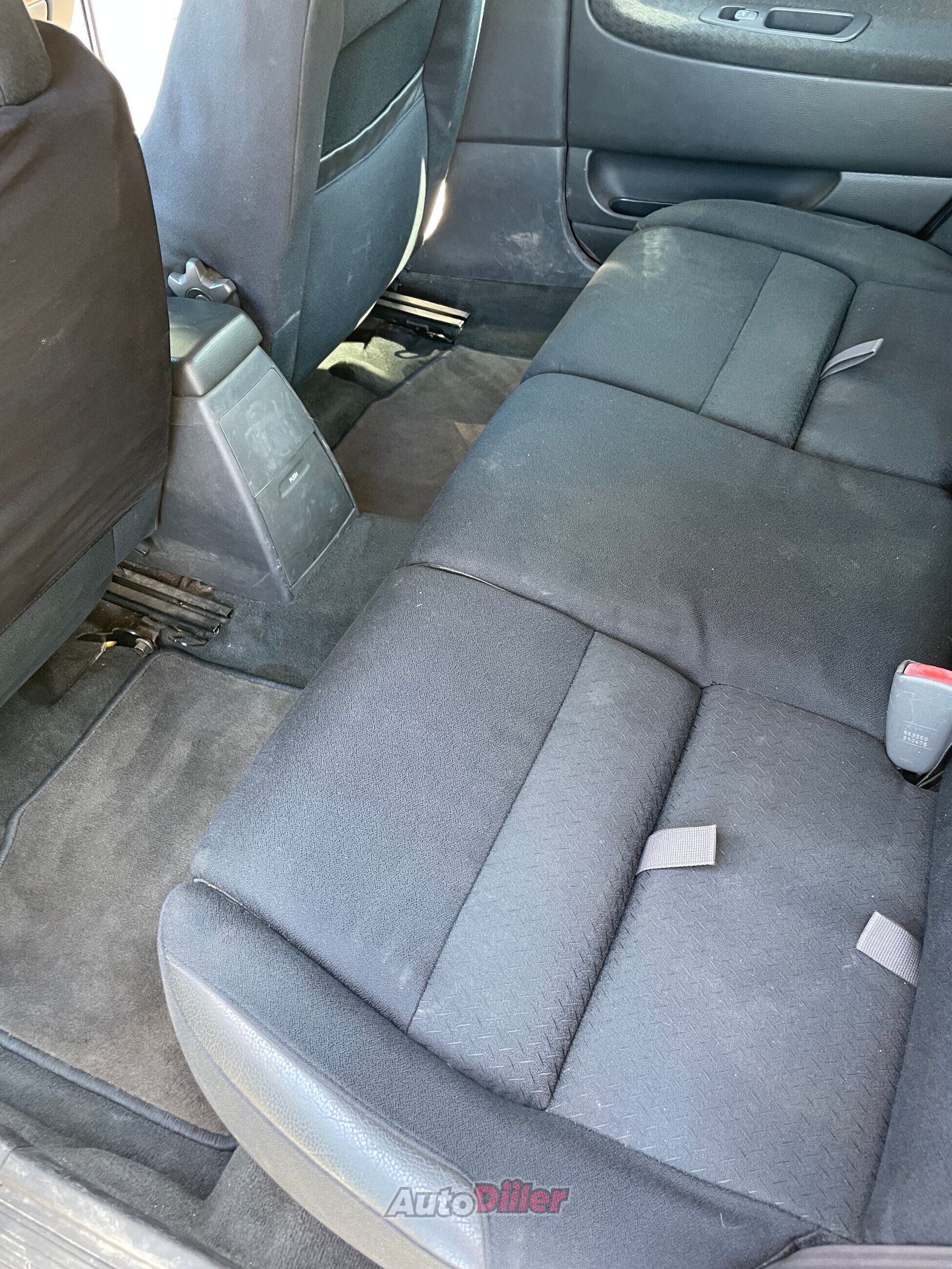 Volvo V40 1.9 100kW 2001, kuva 4/9