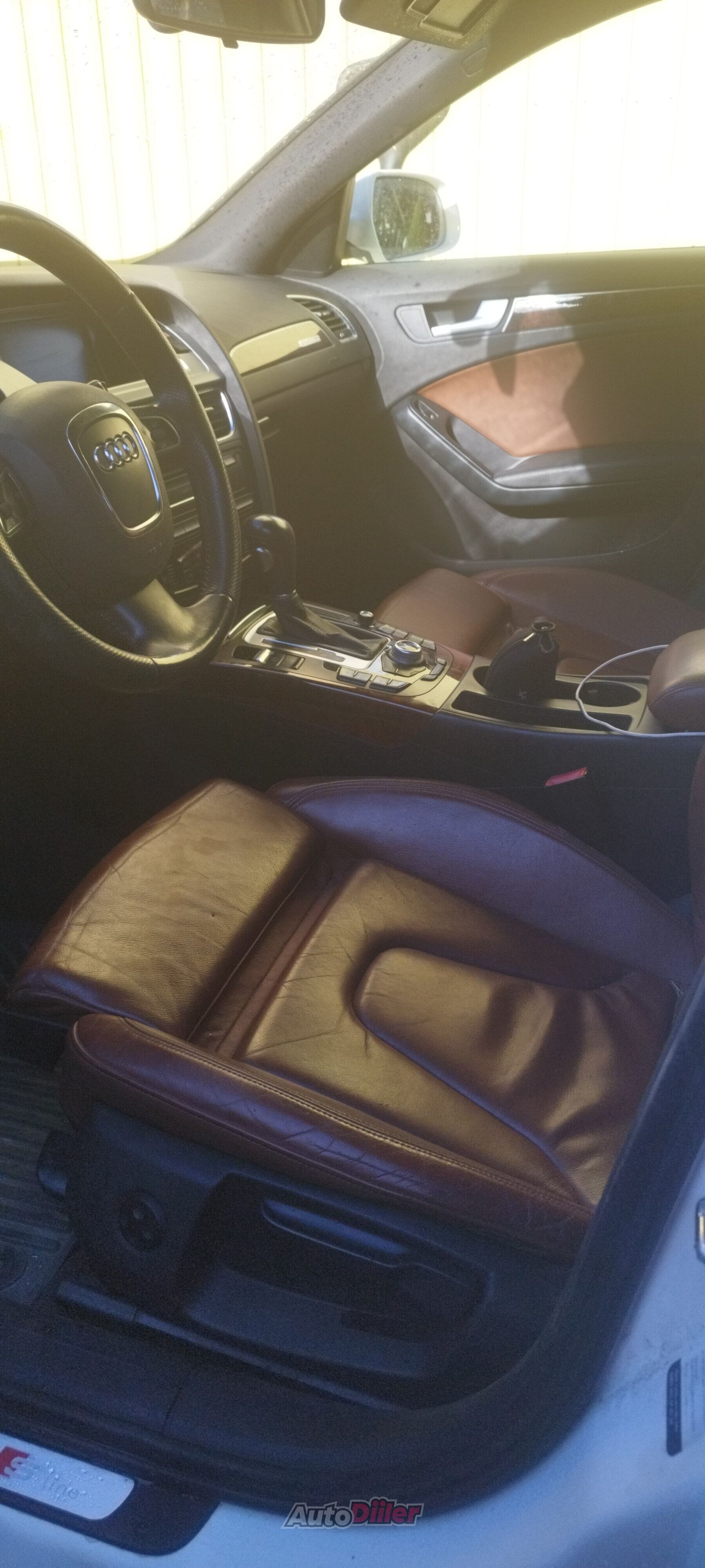 Audi A4 3.0 176kW 2010, kuva 5/5