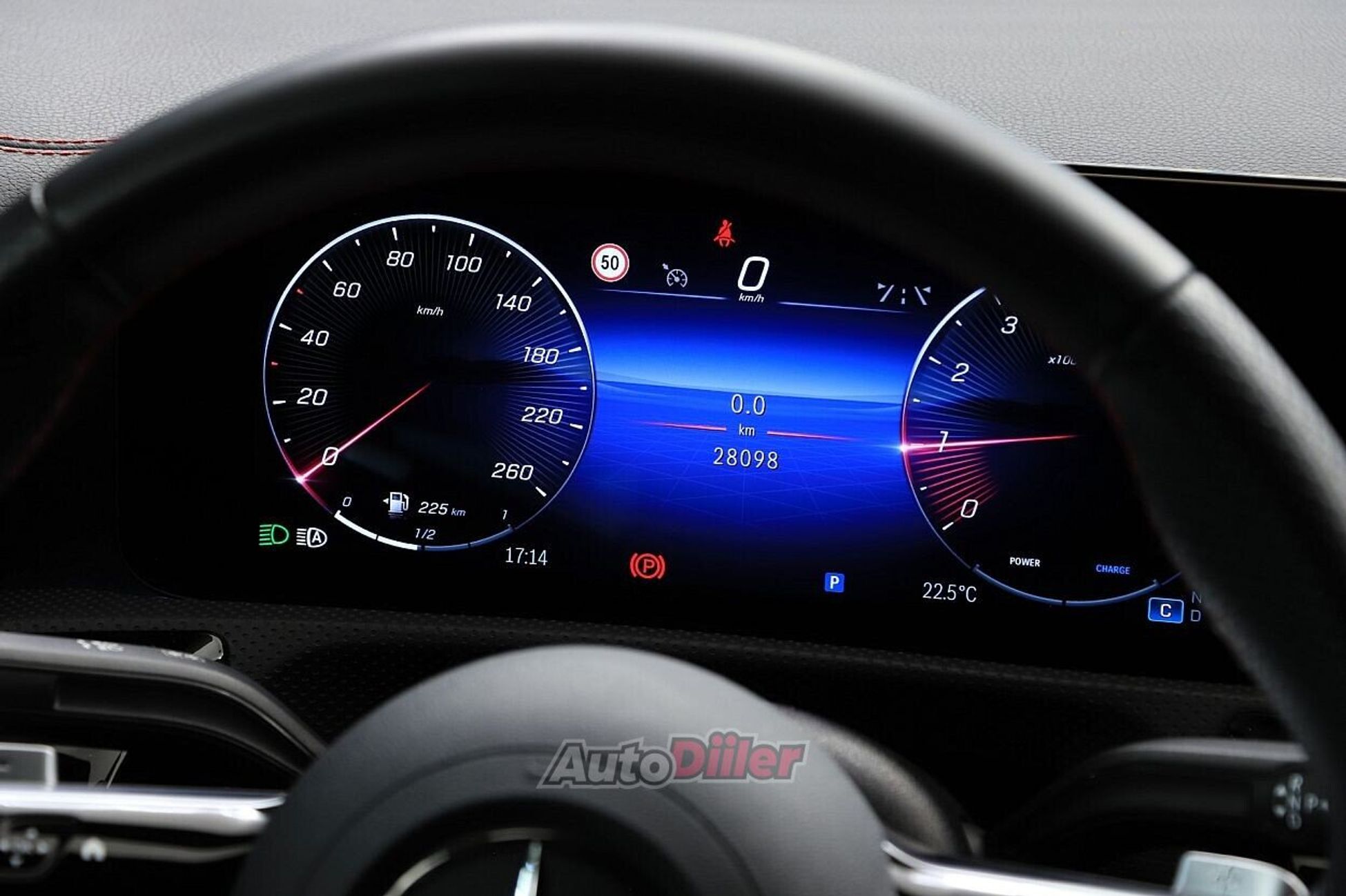 Mercedes-Benz CLA 200 2025, photo 7/10