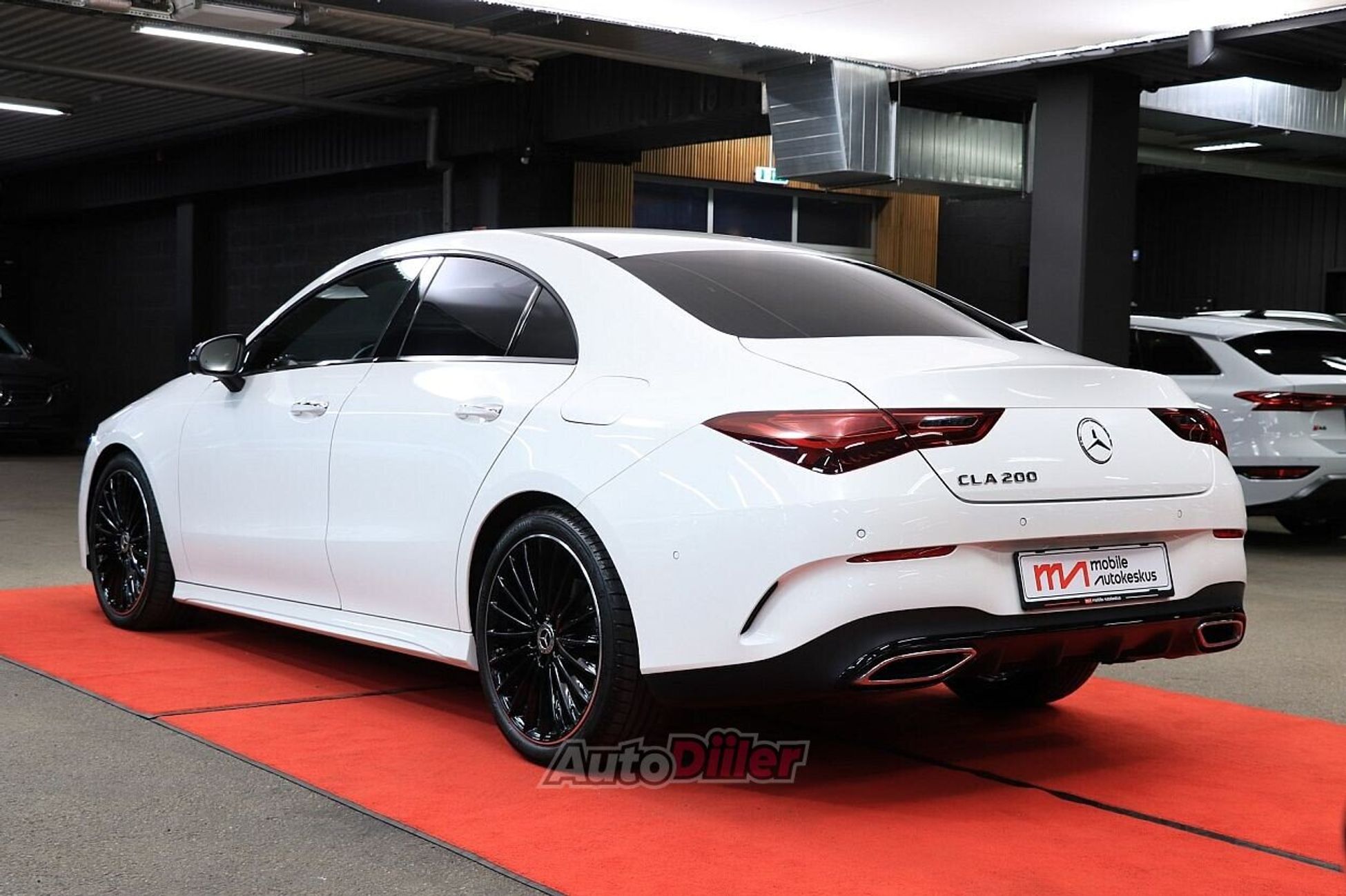 Mercedes-Benz CLA 200 2025, photo 4/10