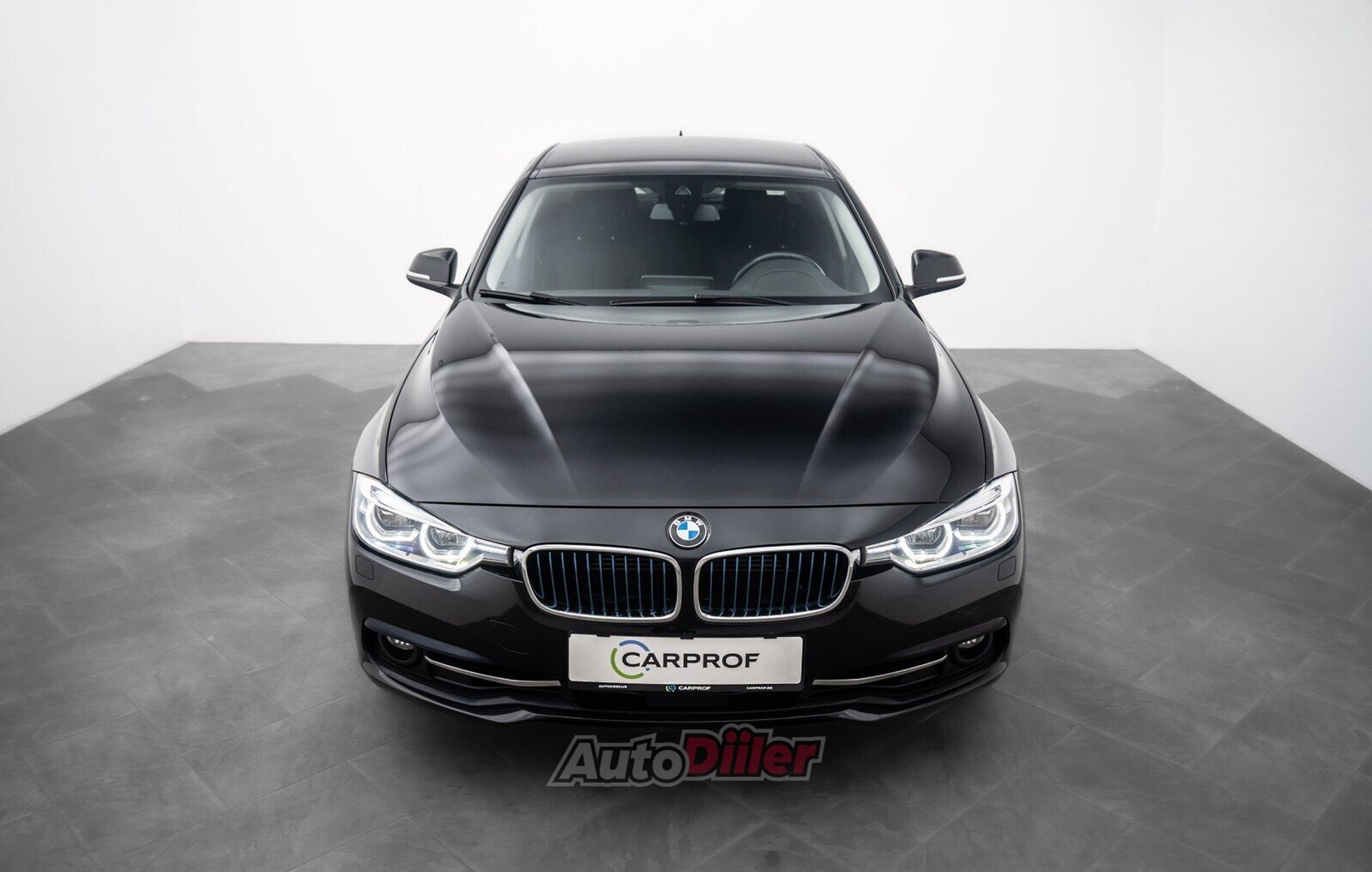 BMW 330 2.0 135kW 2017, kuva 2/10