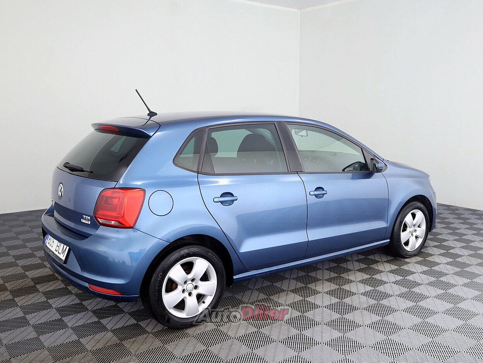 Volkswagen Polo 1.4 55kW 2014, kuva 3/8