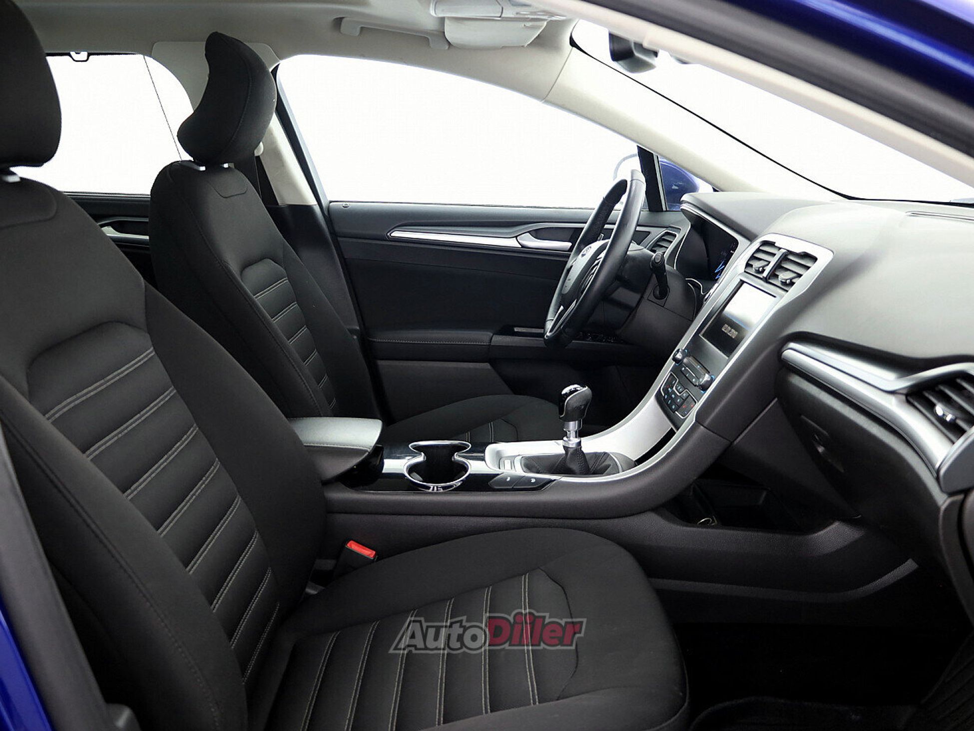 Ford Mondeo 2.0 110kW 2016, kuva 6/9