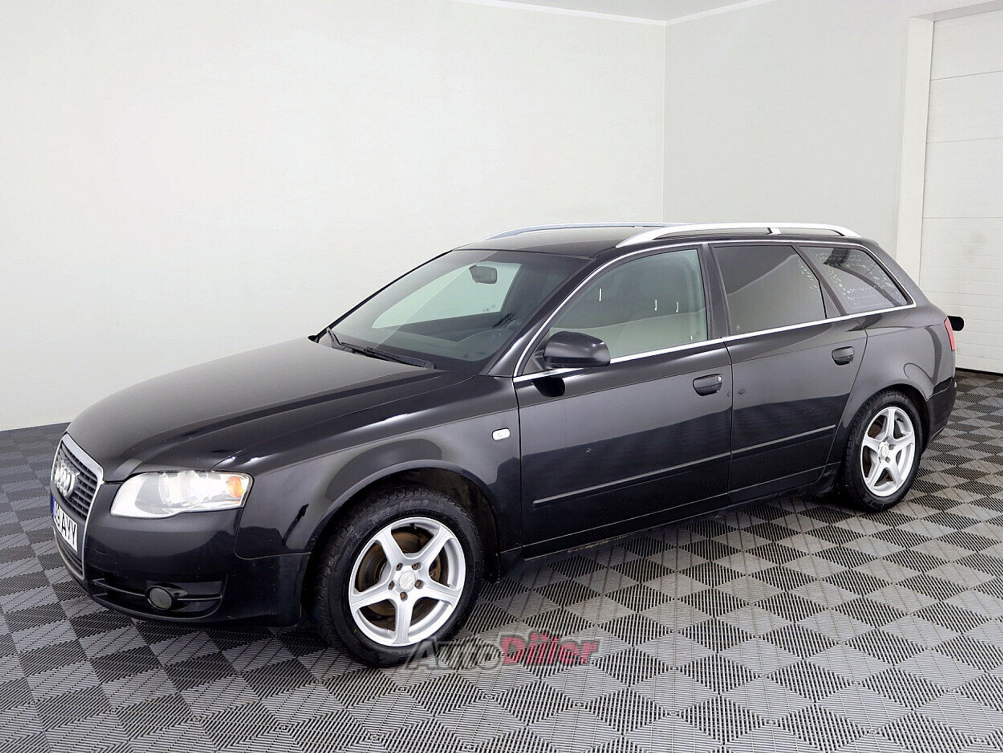 Audi A4 1.9 85kW 2005, photo 2/7