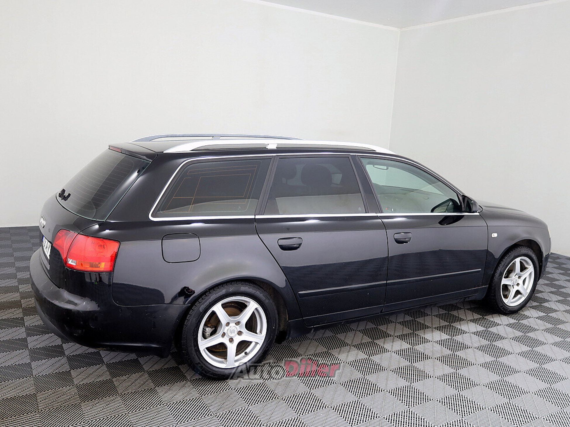 Audi A4 1.9 85kW 2005, photo 3/7