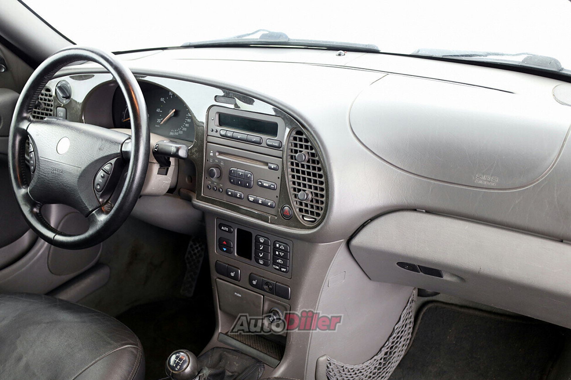 Saab 9-3 2.0 110kW 2002, kuva 7/10