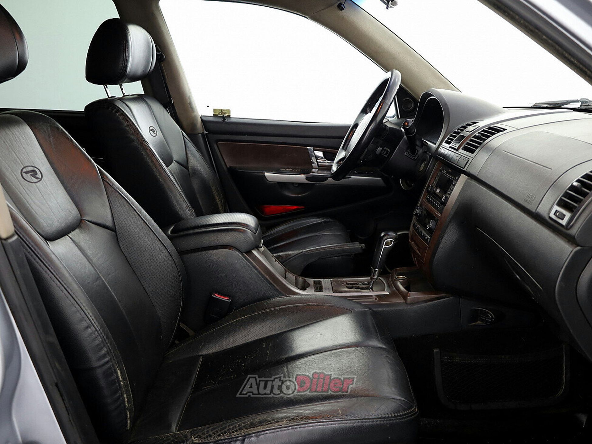 Ssangyong Rexton 2.7 121kW 2007, kuva 6/7
