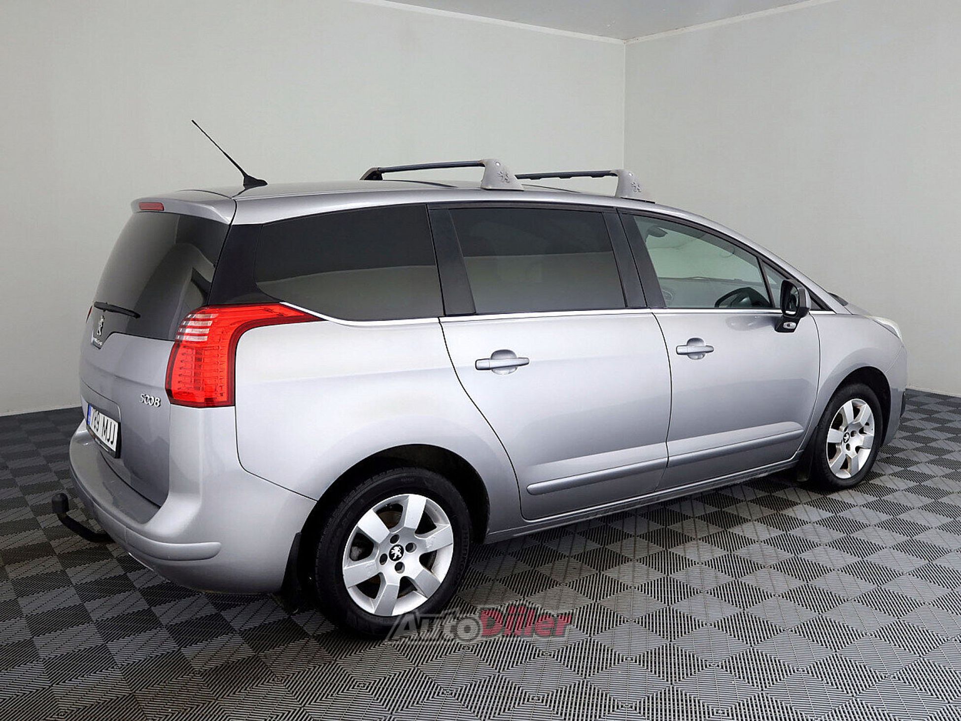 Peugeot 5008 1.6 84kW 2014, photo 3/8