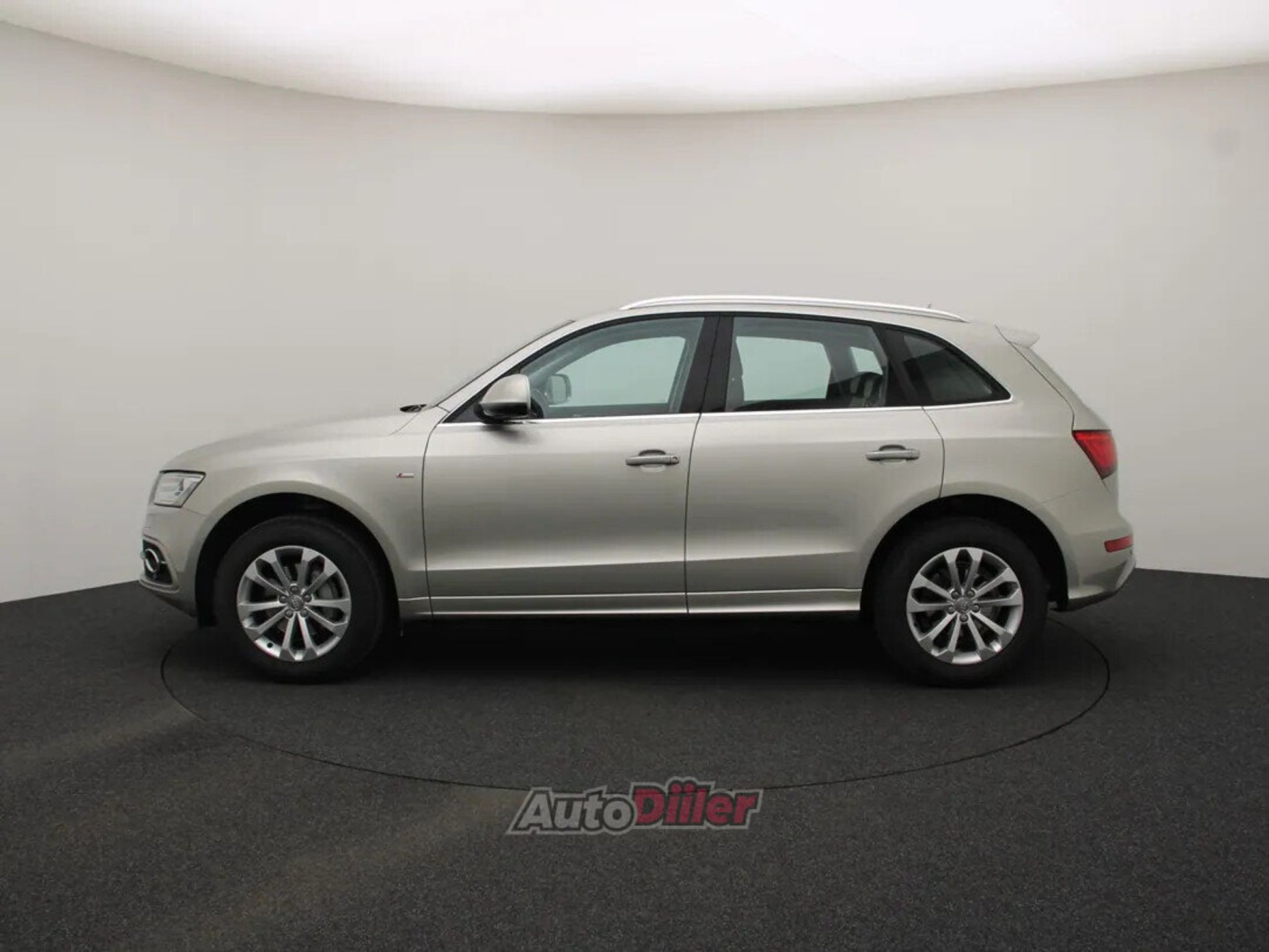 Audi Q5 S-Line 2.0 132kW 2017, photo 6/10