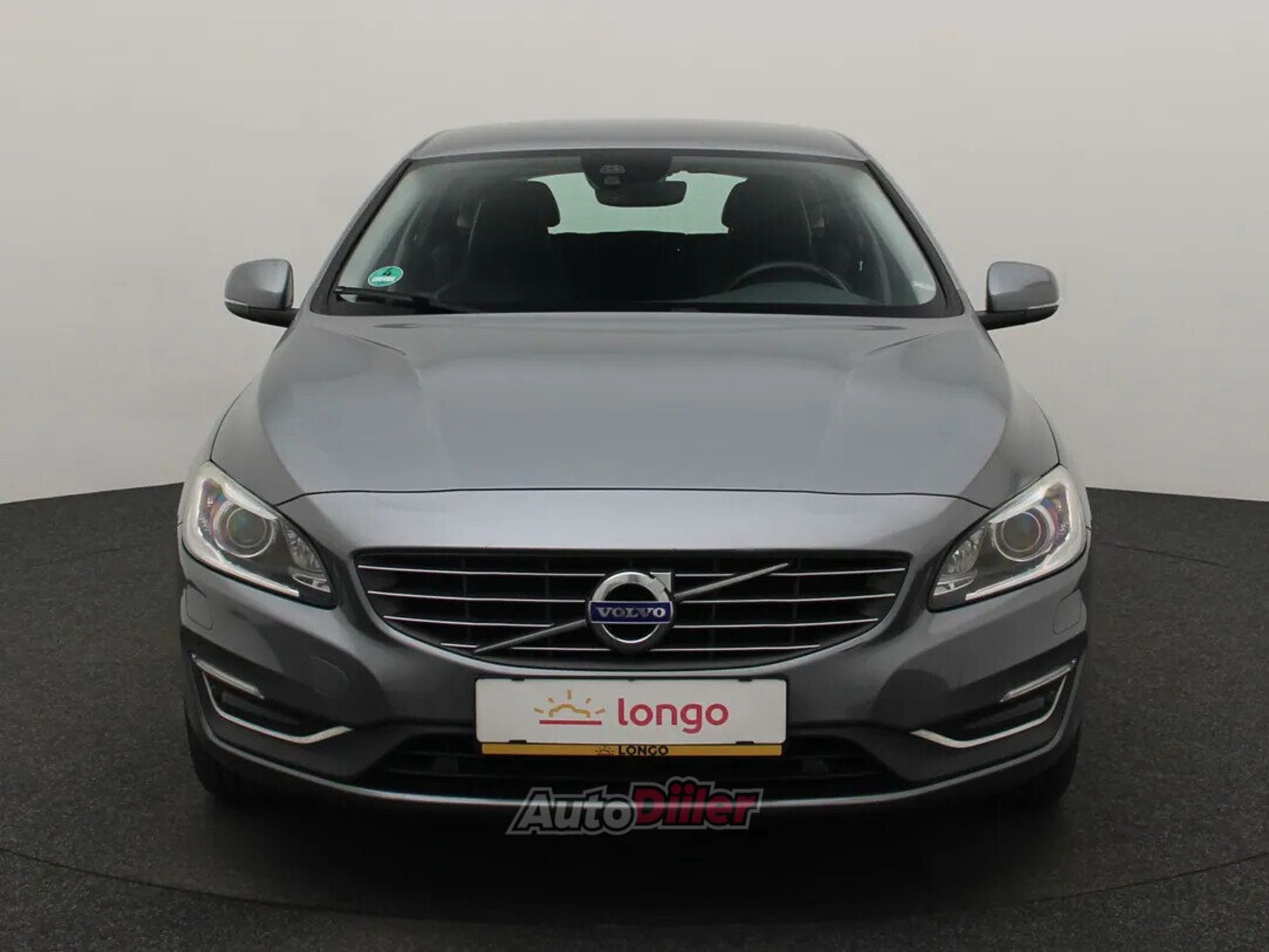 Volvo V60 Summum 2.4 212kW 2015, kuva 3/10