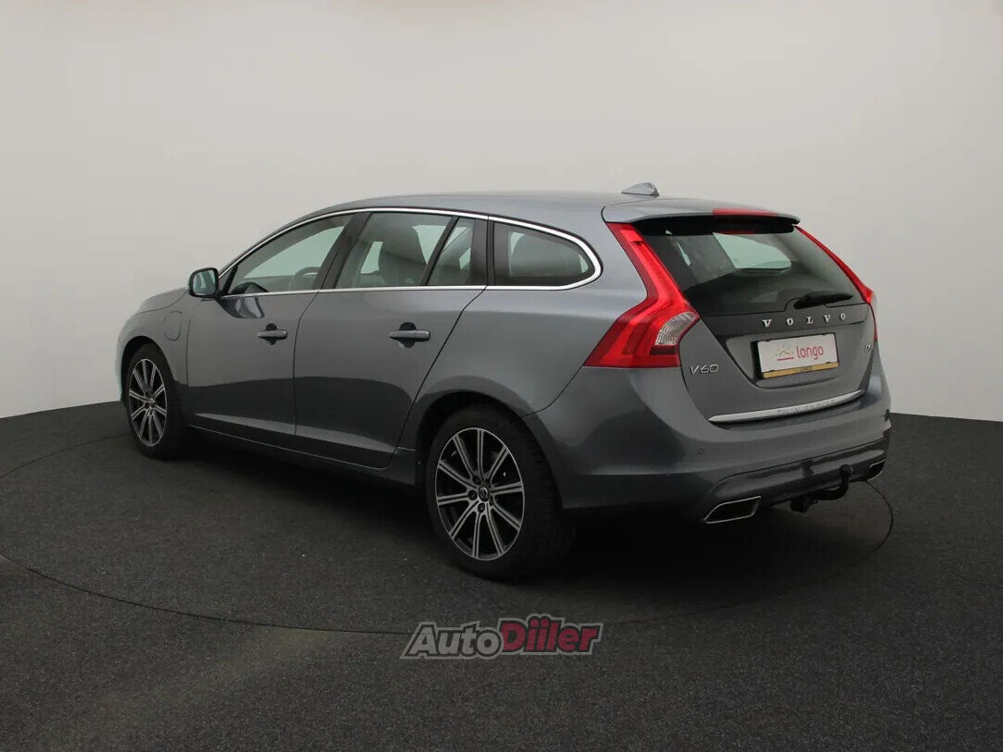 Volvo V60 Summum 2.4 212kW 2015, kuva 7/10