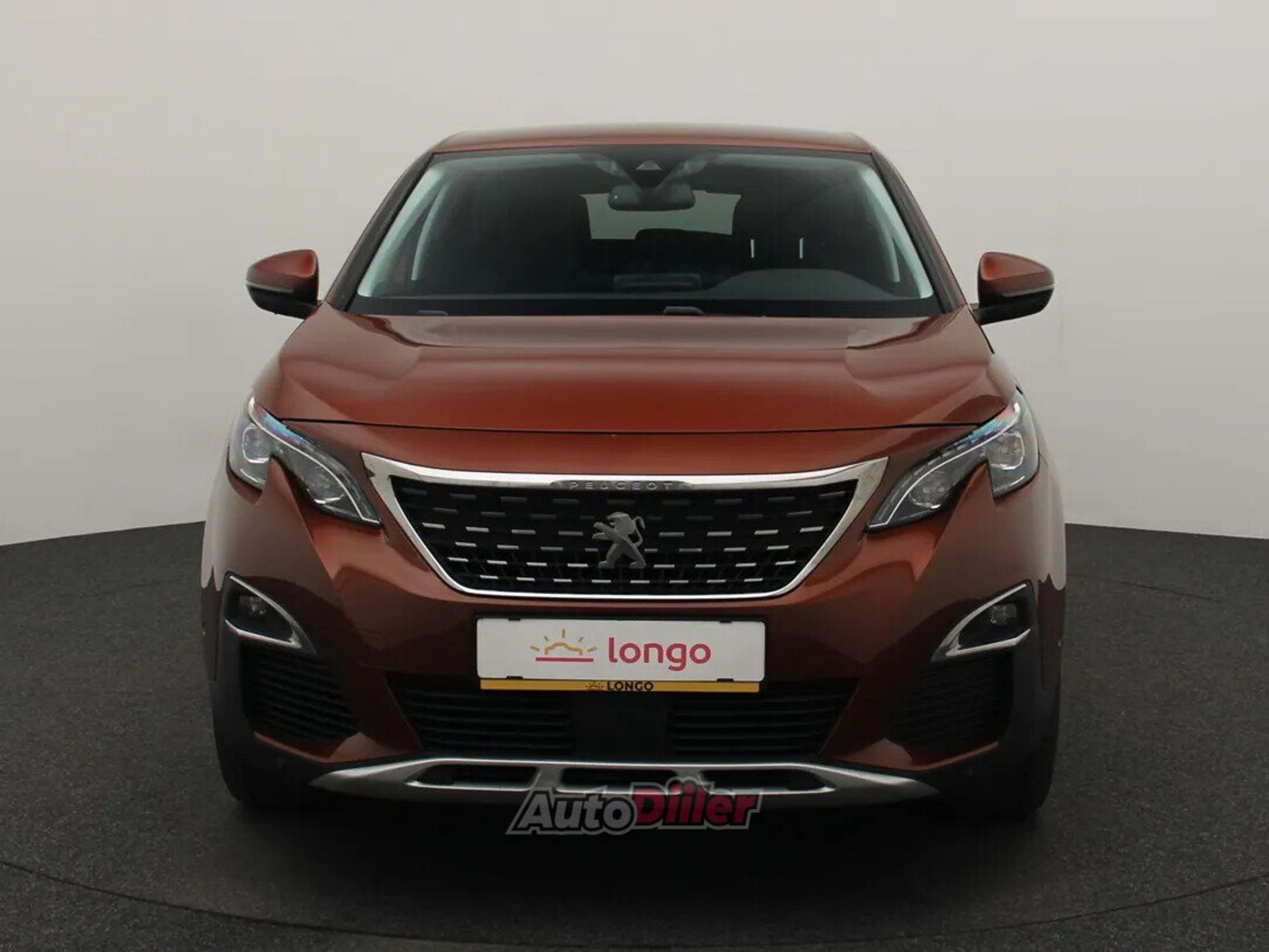 Peugeot 3008 Allure 1.2 96kW 2018, photo 3/10
