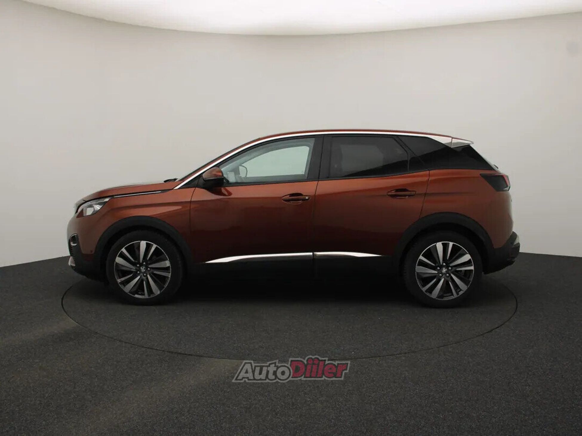 Peugeot 3008 Allure 1.2 96kW 2018, photo 6/10
