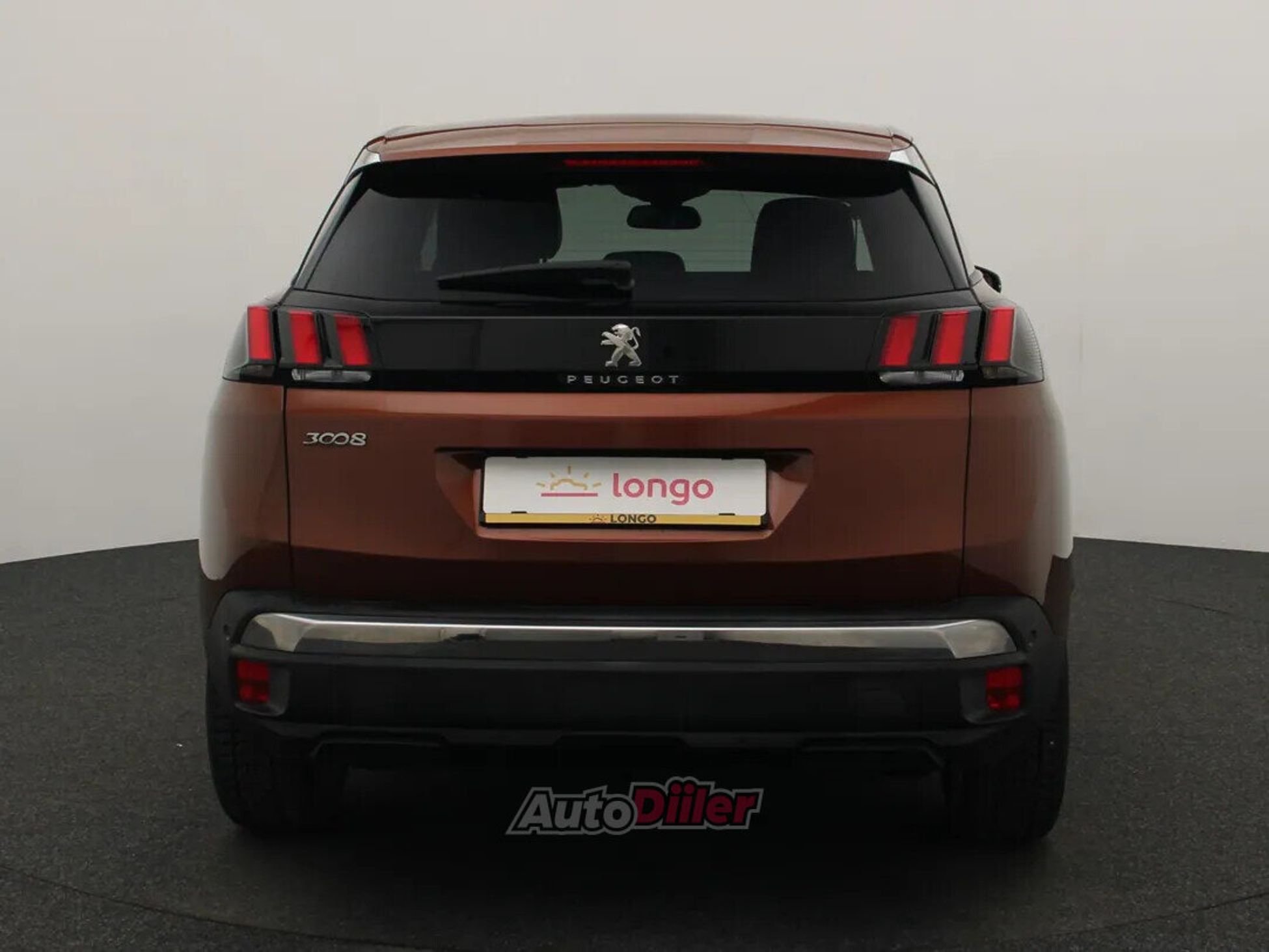 Peugeot 3008 Allure 1.2 96kW 2018, photo 5/10