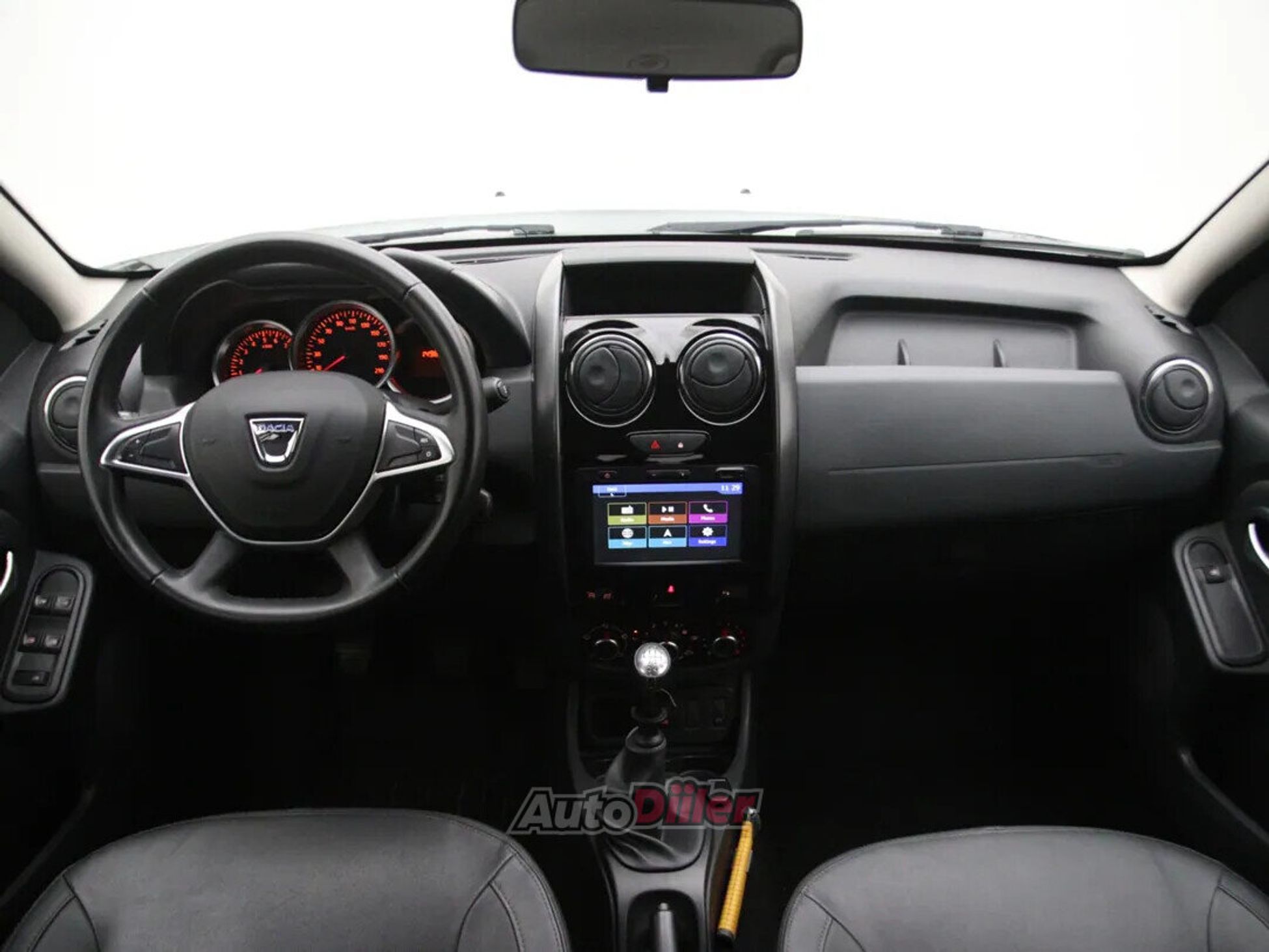 Dacia Duster Blackshadow 1.2 92kW 2017, photo 2/10