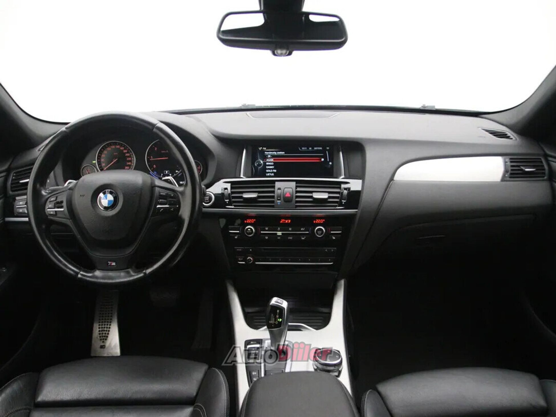 BMW X4 M Sport 2.0 140kW 2016, kuva 2/10