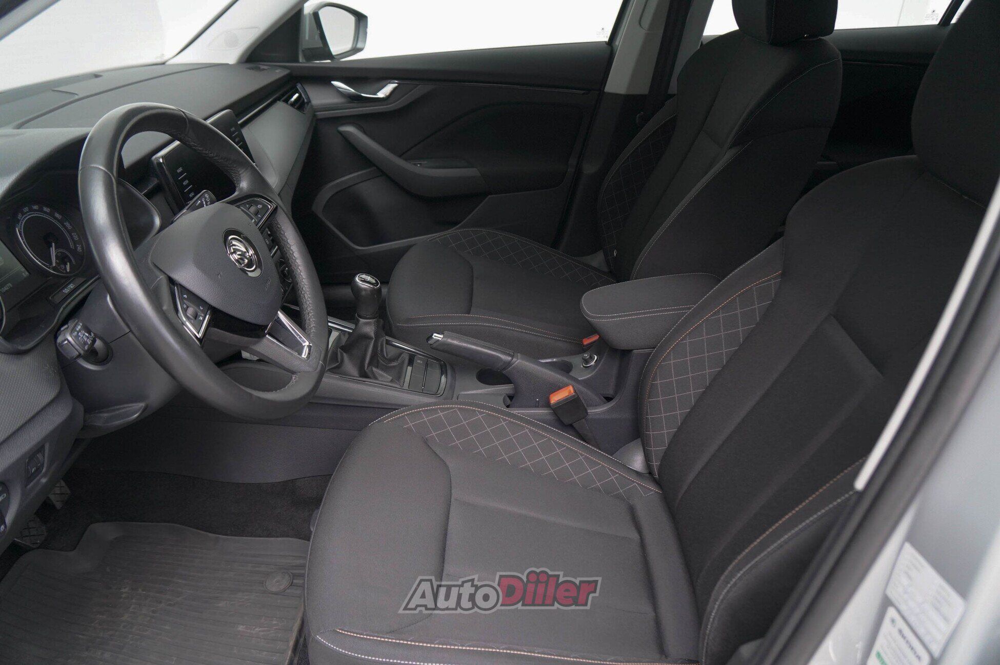 Skoda Kamiq 2021, kuva 7/10