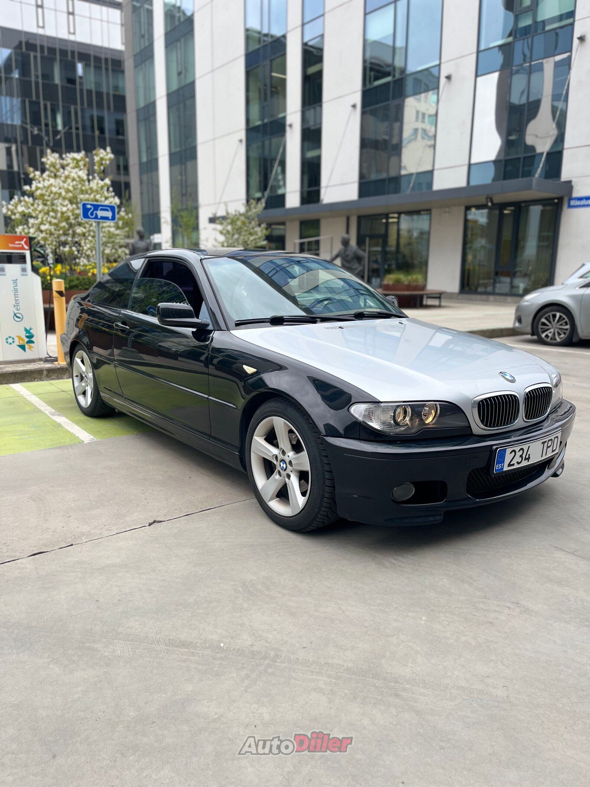 BMW 318 2.0 105kW 2003, kuva 3/6