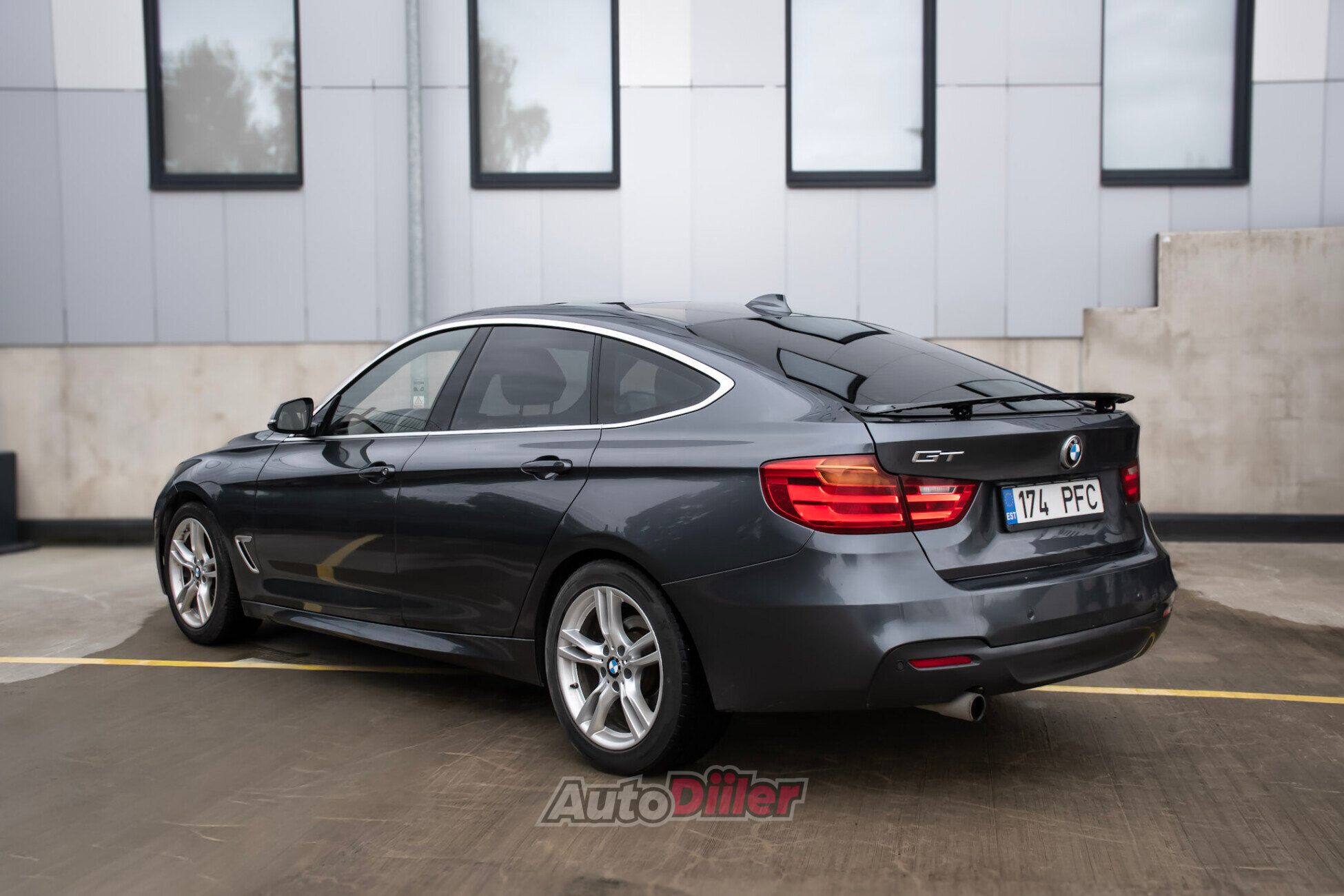 BMW 320 GT M Sport 2.0 135kW 2.0 135kW 2015, photo 3/10
