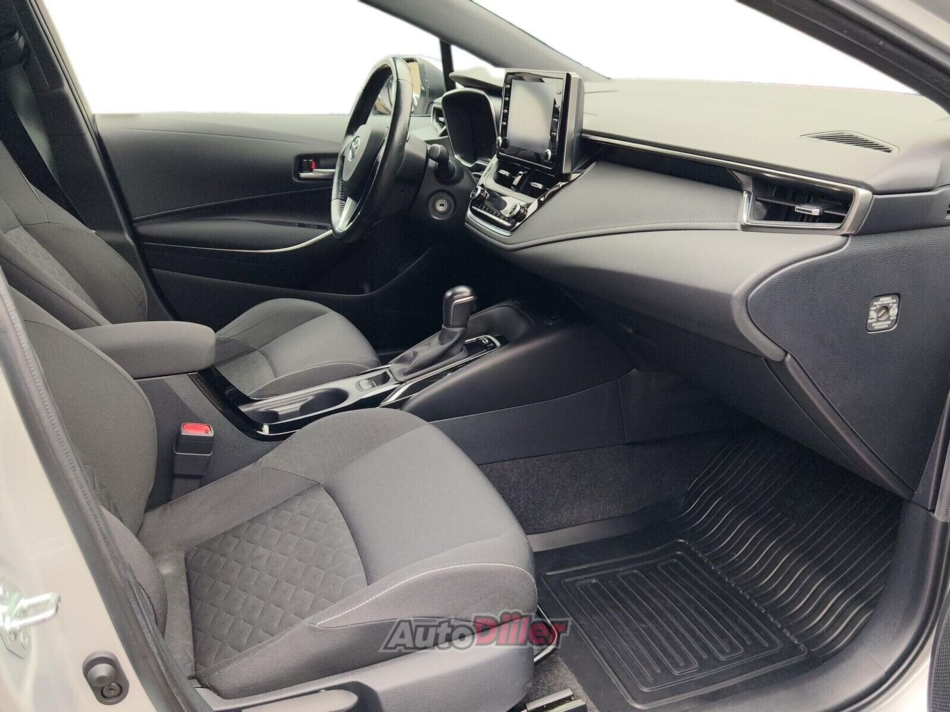 Toyota Corolla Active 1.2 85kW 2019, photo 6/10
