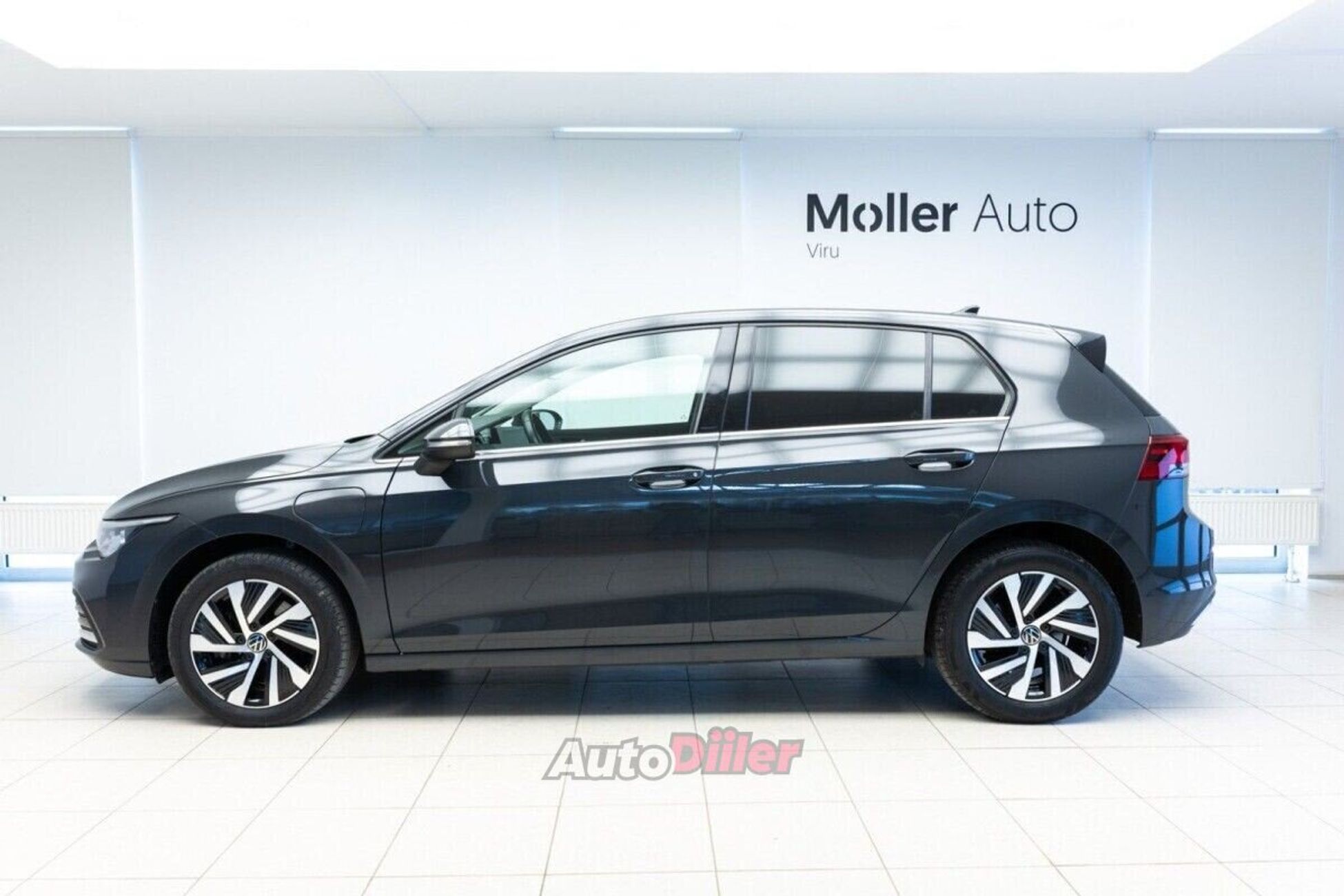 Volkswagen Golf 1.4 110kW 2022, photo 5/10