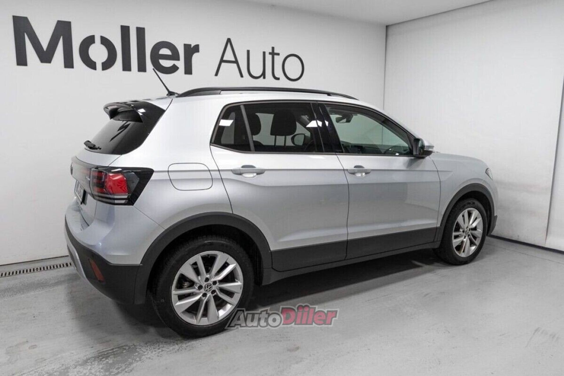 Volkswagen T-Cross 1.0 85kW 2025, photo 4/10