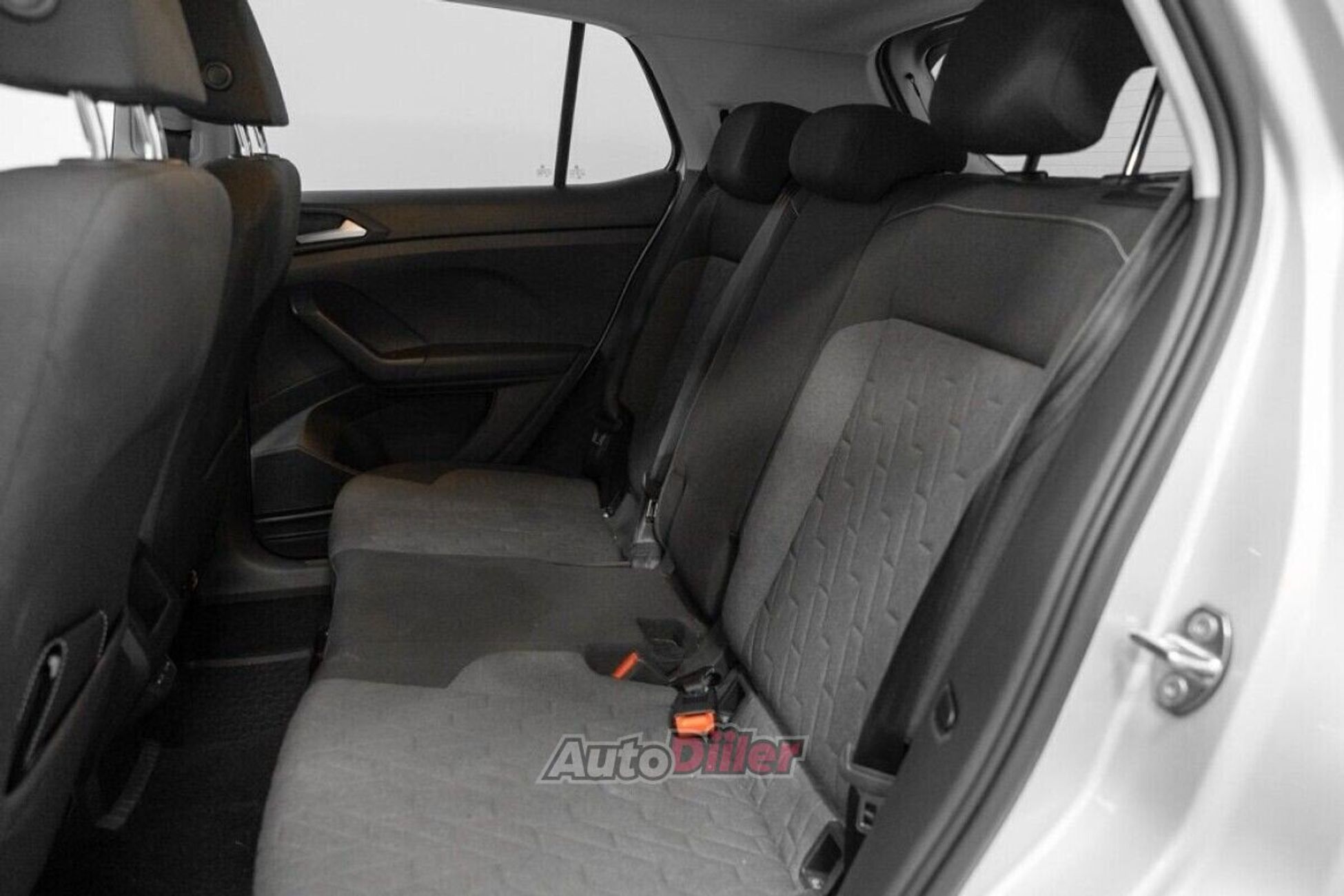 Volkswagen T-Cross 1.0 85kW 2025, photo 6/10