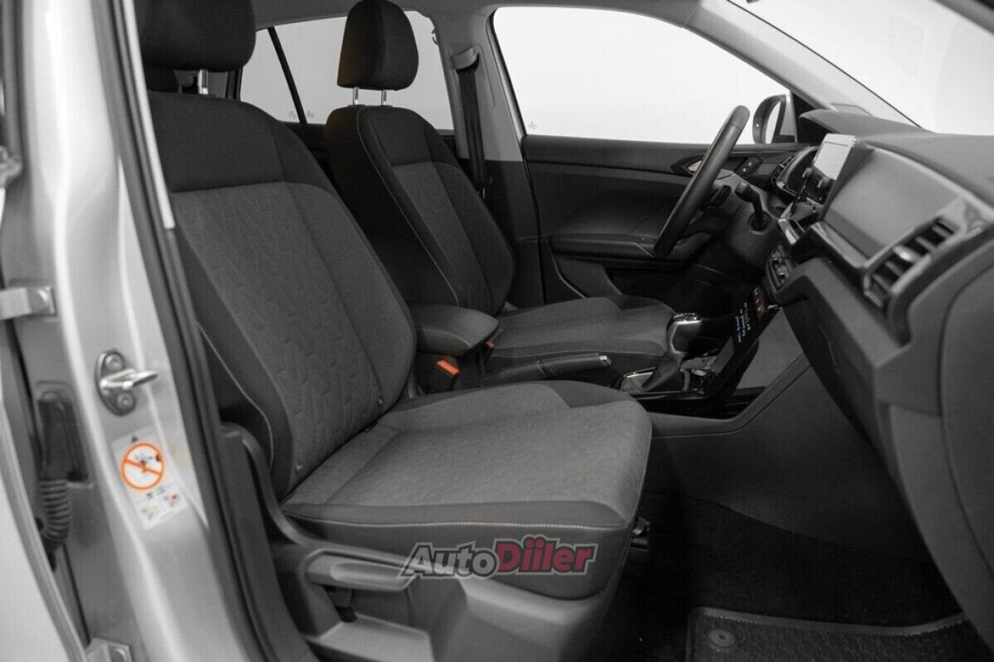 Volkswagen T-Cross 1.0 85kW 2025, photo 7/10