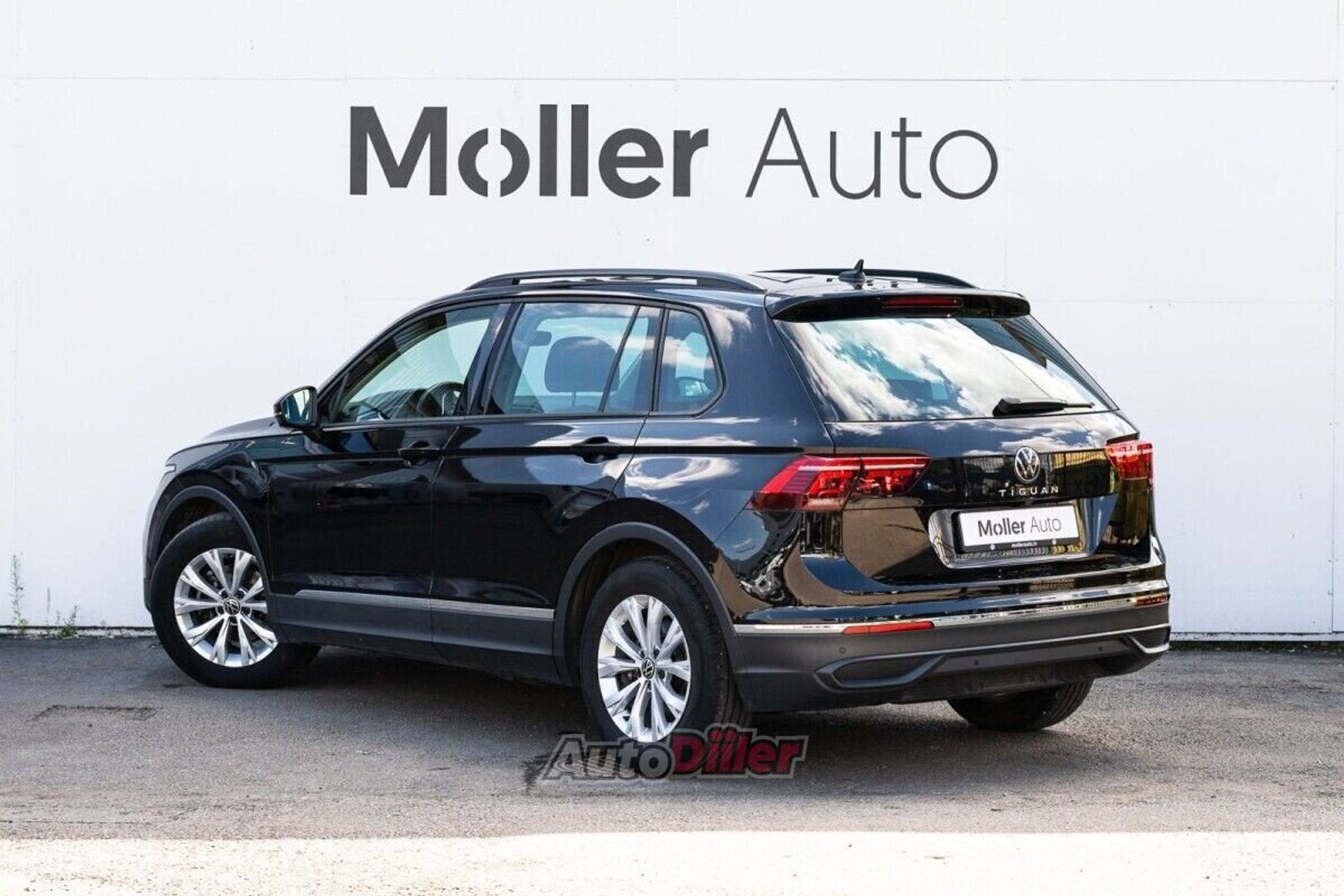 Volkswagen Tiguan 1.5 110kW 2021, photo 3/10