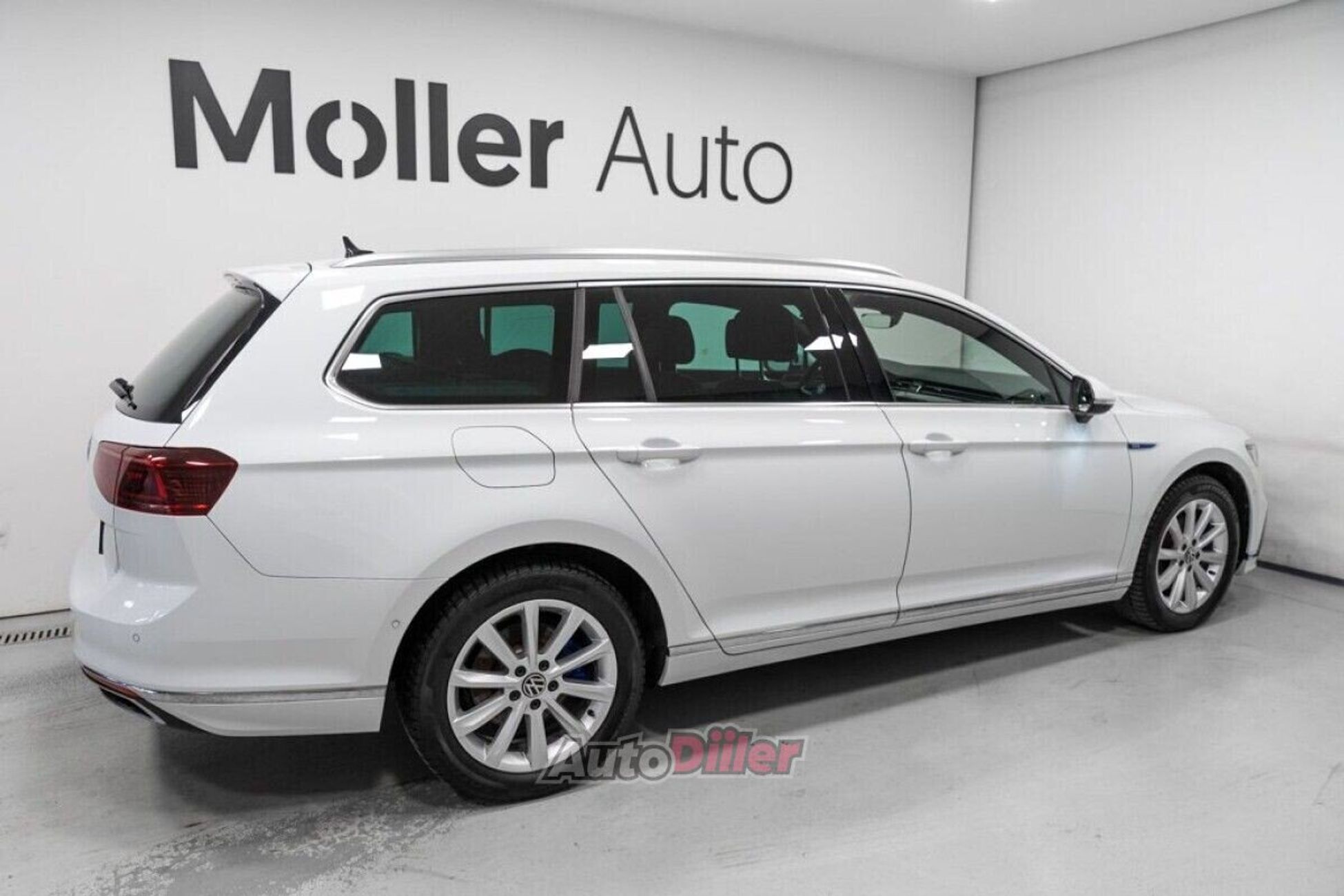 Volkswagen Passat 1.4 160kW 2022, photo 6/10
