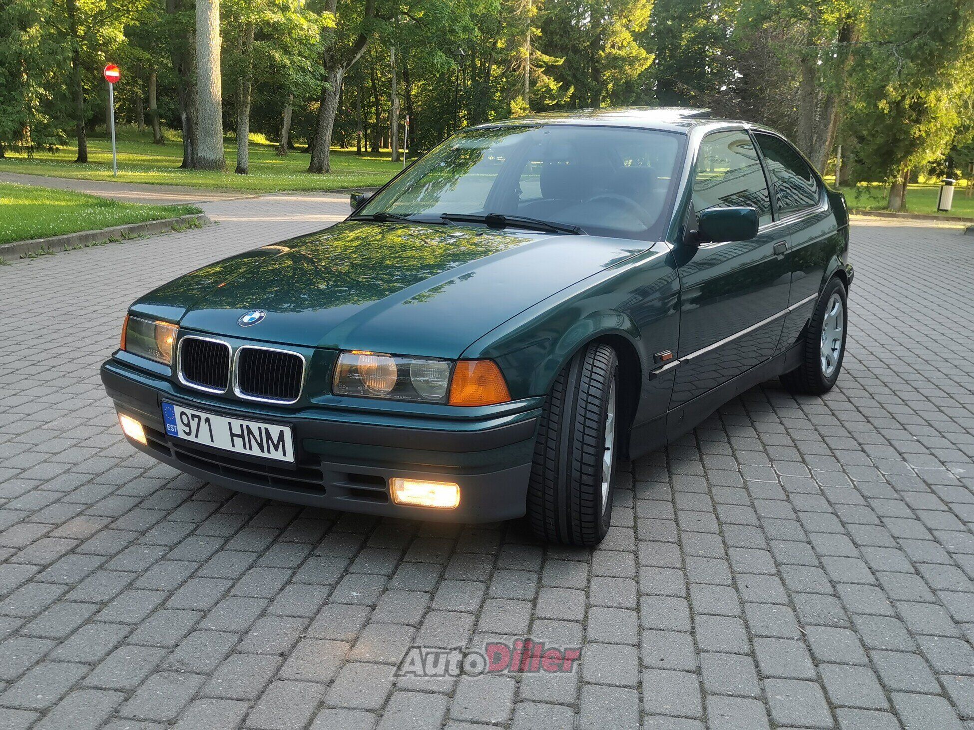 BMW 318 TDS 1.7 66kW 1996, kuva 2/10