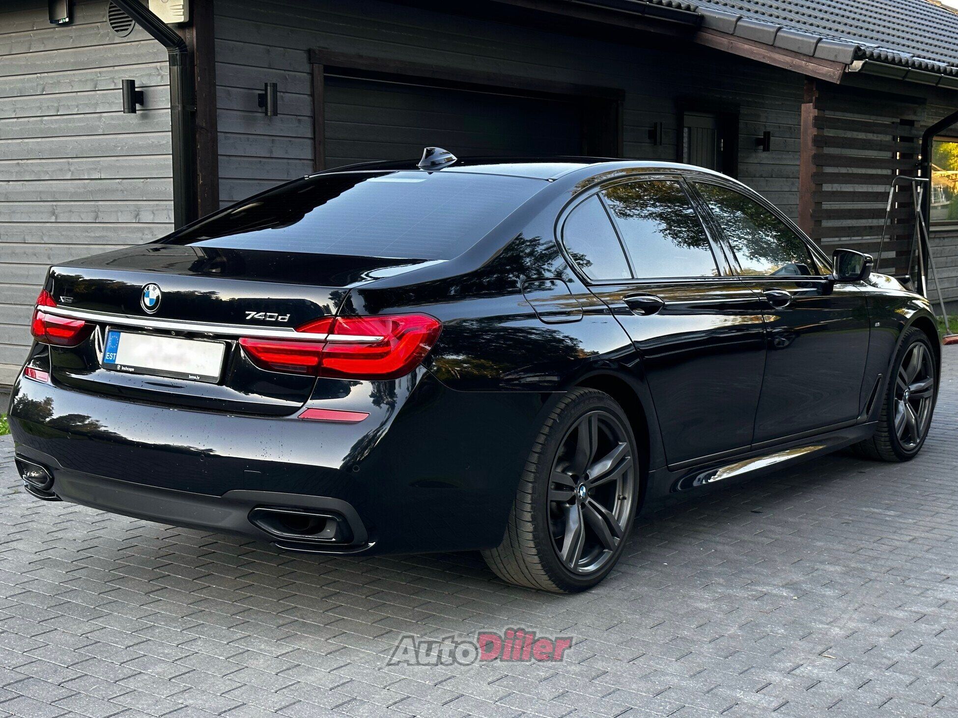 BMW 740 M-pakett, XDRIVE 3.0 235kW 2017, photo 4/10