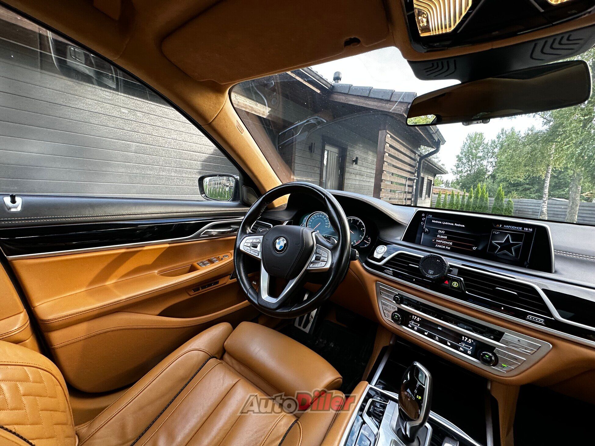 BMW 740 M-pakett, XDRIVE 3.0 235kW 2017, photo 6/10