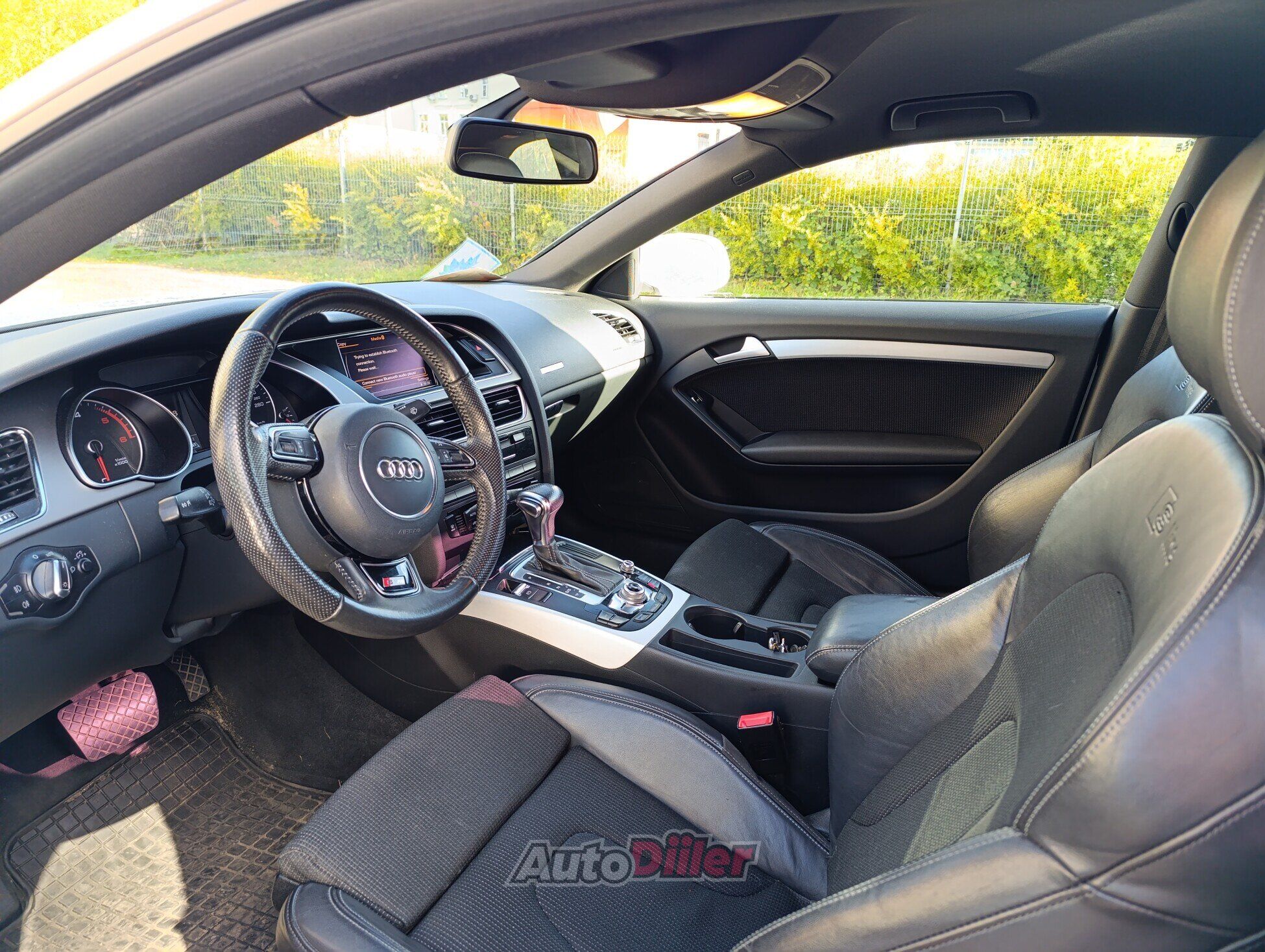 Audi A5 S-line 2.0 130kW 2012, photo 6/7