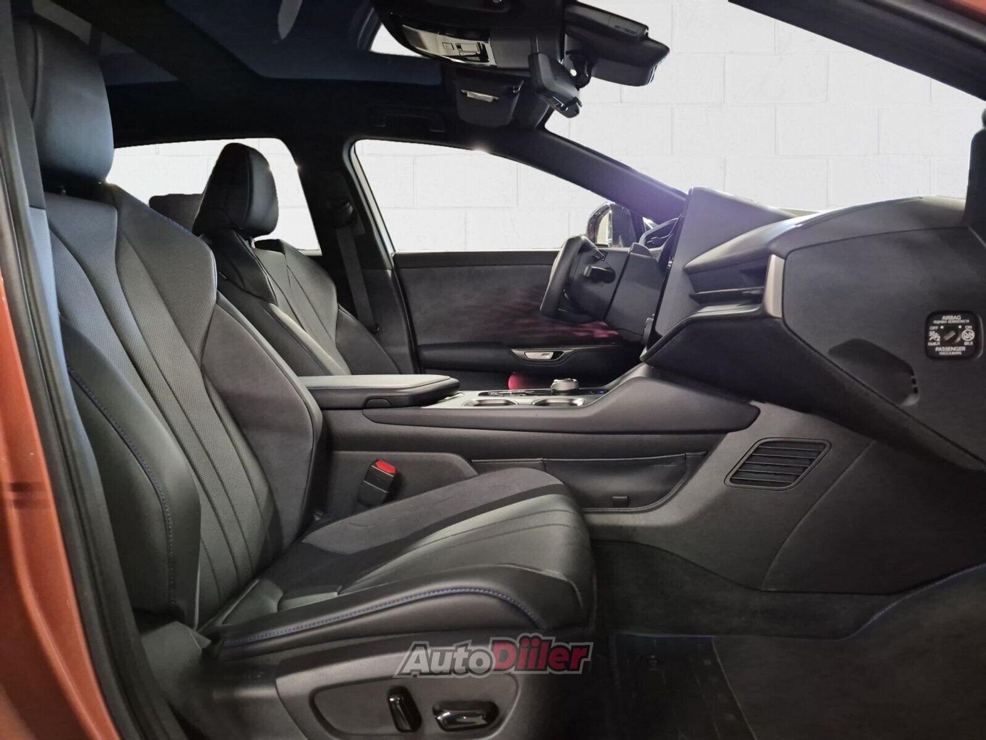 Lexus RZ 550 2026, photo 6/10