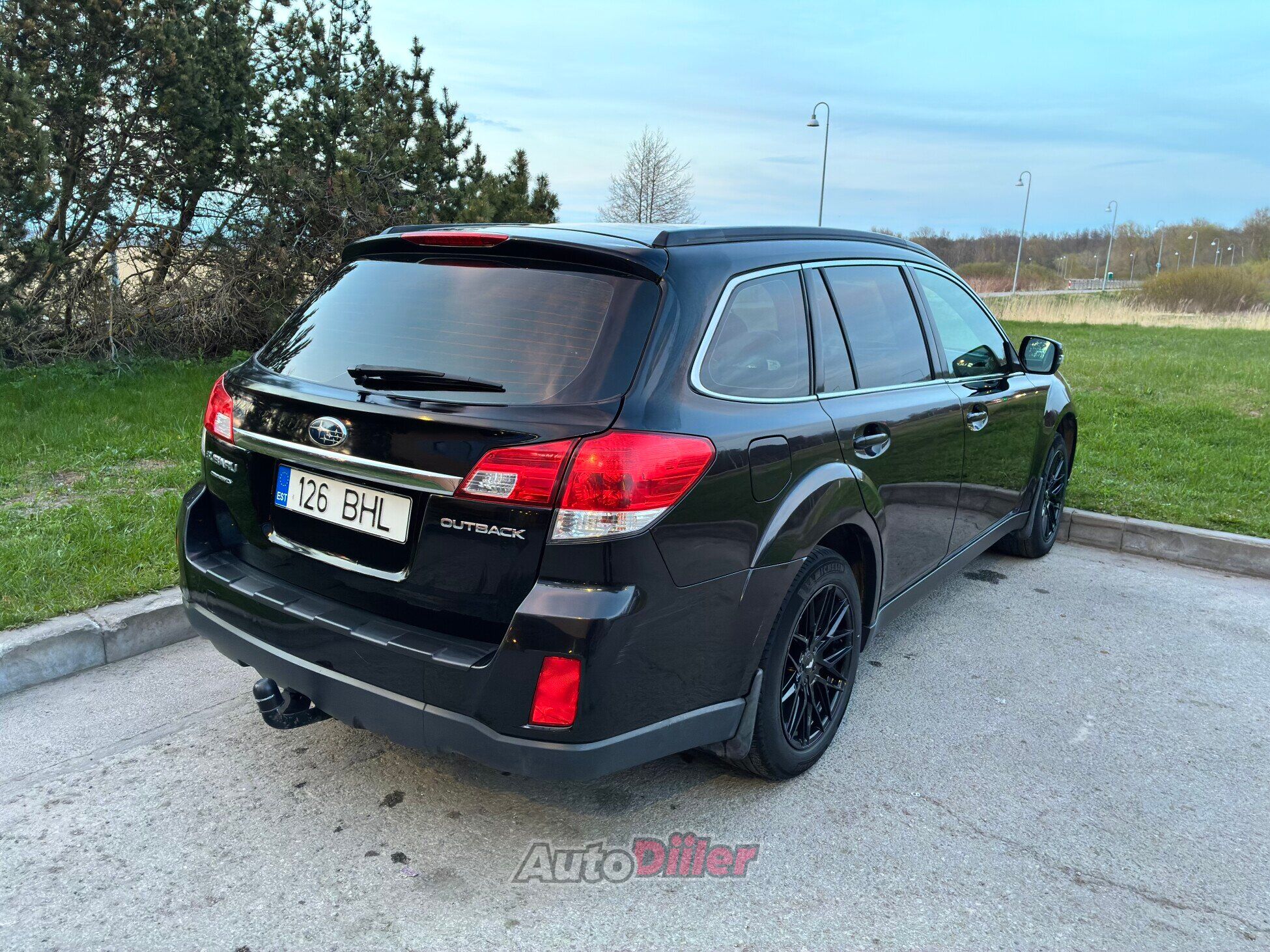 Subaru Legacy Outback 2.5 123kW 2012, photo 2/4
