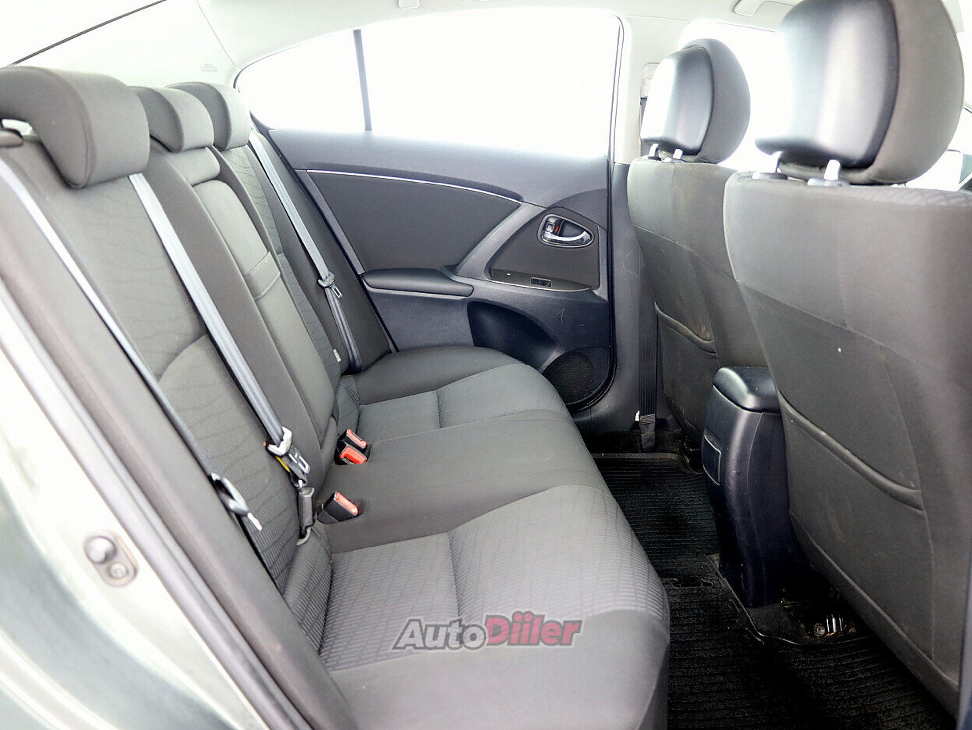 Toyota Avensis 1.8 108kW 2009, photo 7/8